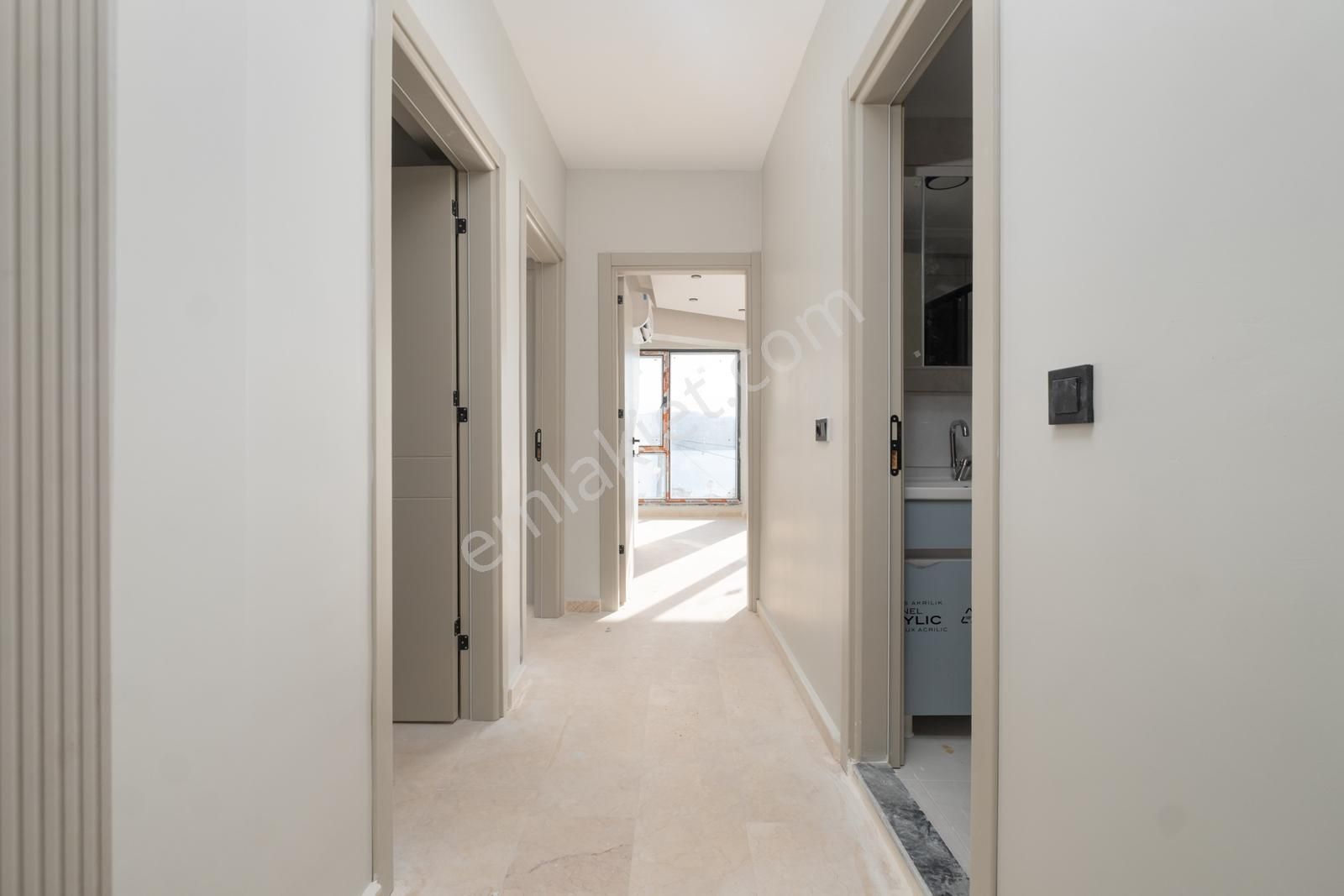 Gemlik Manastırda Özel Yapım 4+1 Müstakil Havuzlu İkiz Villa - Görsel 13