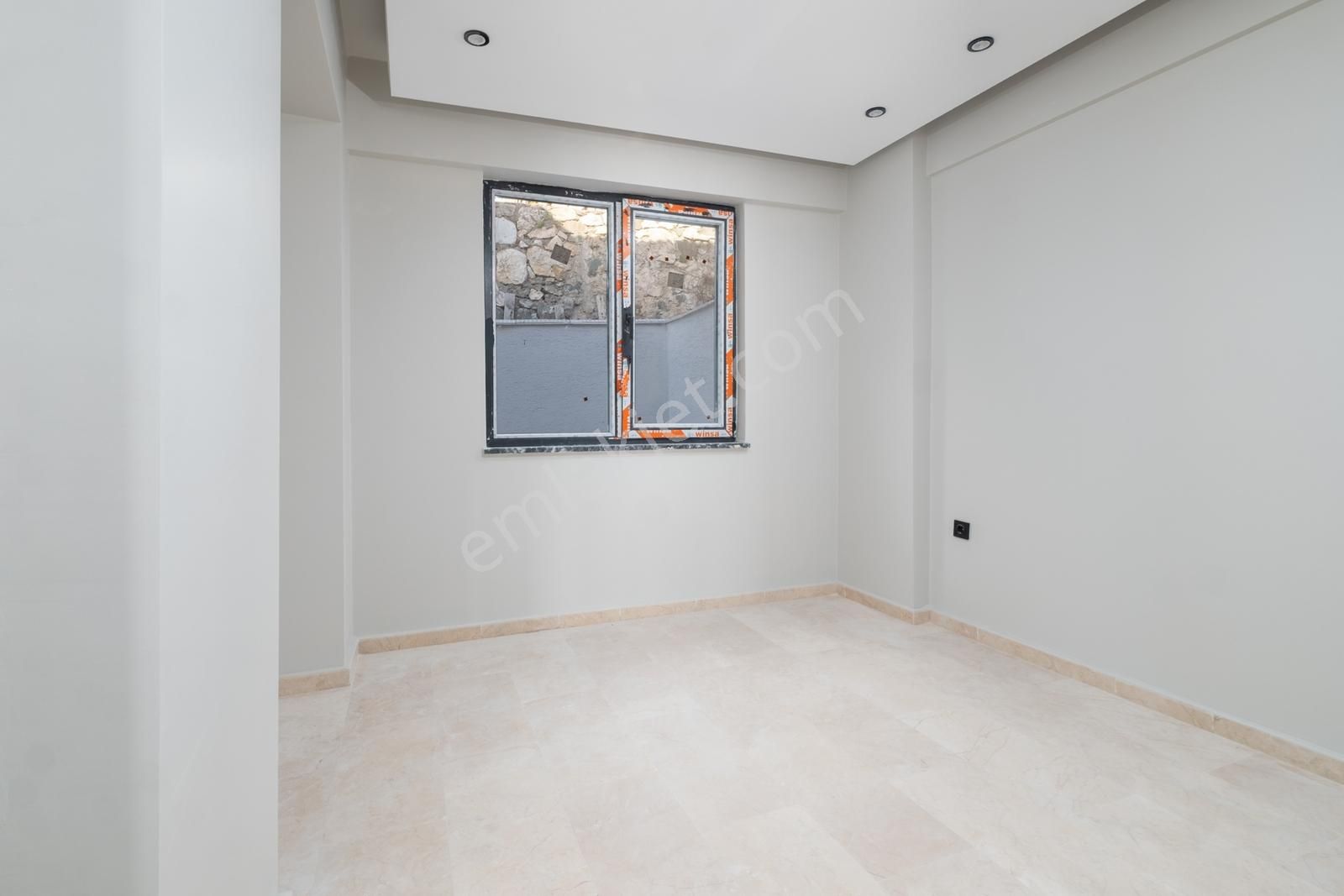 Gemlik Manastırda Özel Yapım 4+1 Müstakil Havuzlu İkiz Villa - Görsel 8