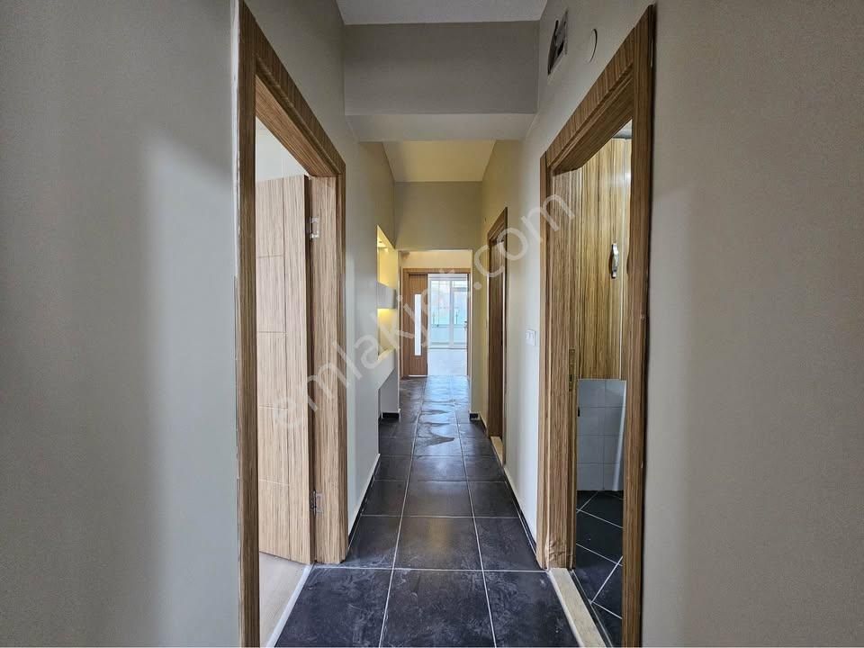 Beylikdüzü Cumhuriyet Mh. Metrobüse Yakın 7 Dk Mesafede 2+1 Daire.. - Görsel 13