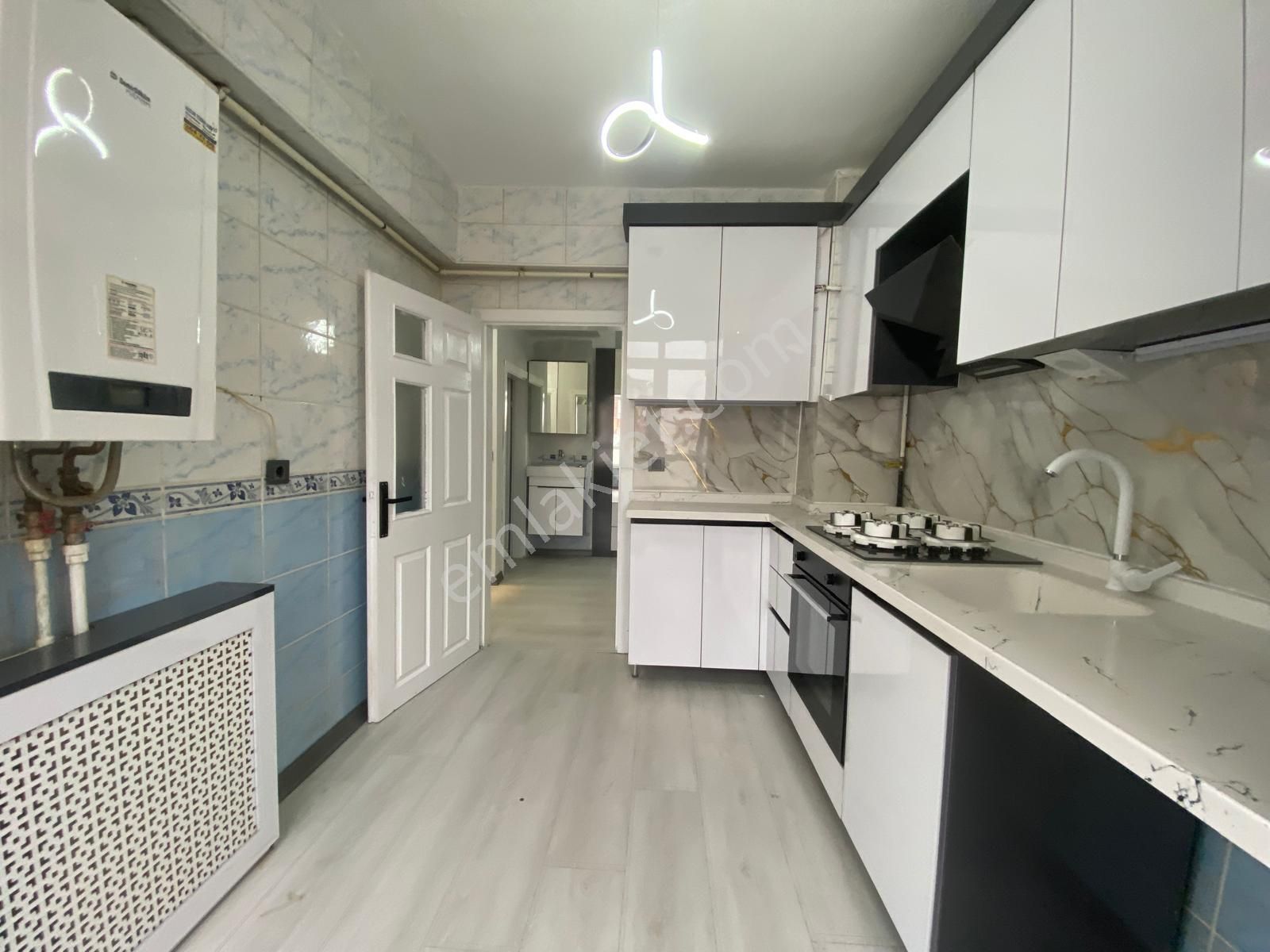 Koza Emlak'tan Pınarbaşı Mahalesinde Ara Katta Full Yapılı Asansörlü 3+1 Satılık Daire - Görsel 3