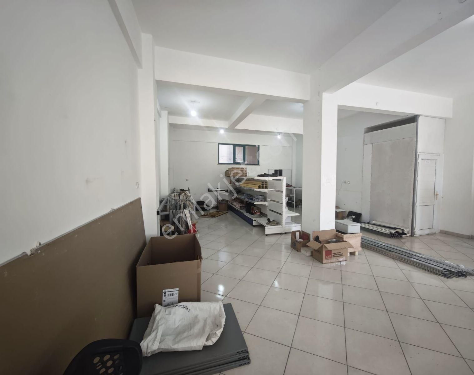 Gebze Arapçeşme Mahallesi' Nde Satılık Bakımlı (319 M²) Dükkan - Görsel 12