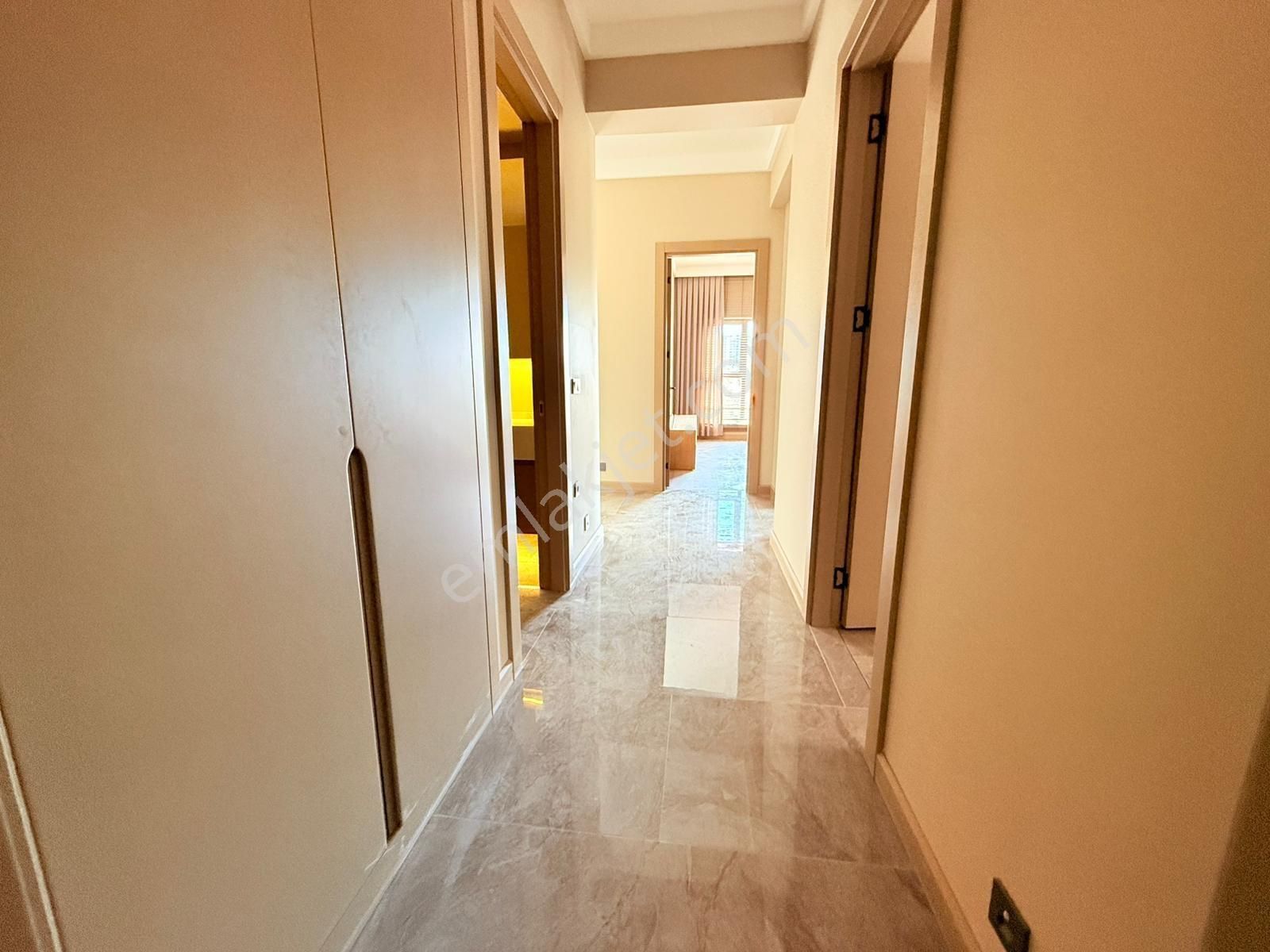 Ege Mahallesinin En Prestijli Projesinde 3+1 Ultra Lüks Daire! - Görsel 18