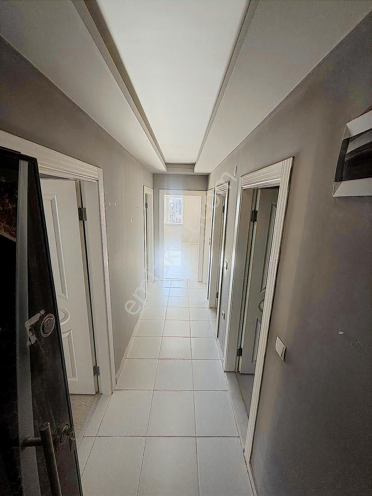 Varsak Karşıyaka Ara Kat Her Şey Ayrı Cam Balkonlu Kiralık 2+1 - Görsel 13