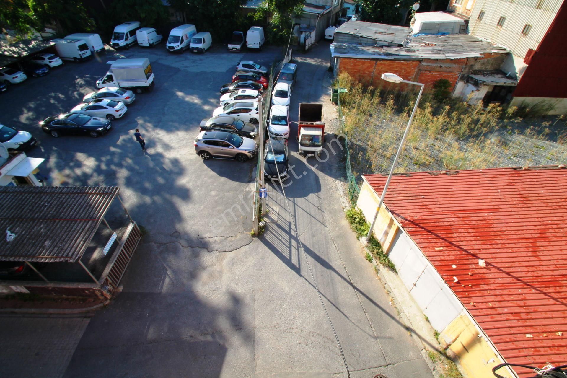 Cibali Kadir Has Üniv.yanında 2.5 Kat İmarlı 50m2 Satılık Arsa - Görsel 9