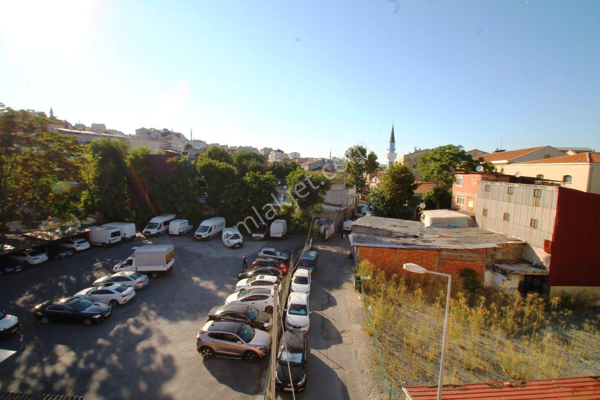 Cibali Metro Yakın 4 Daire 1 Dükkanlı 4 Katlı 250m2 Satılık Bina - Görsel 20