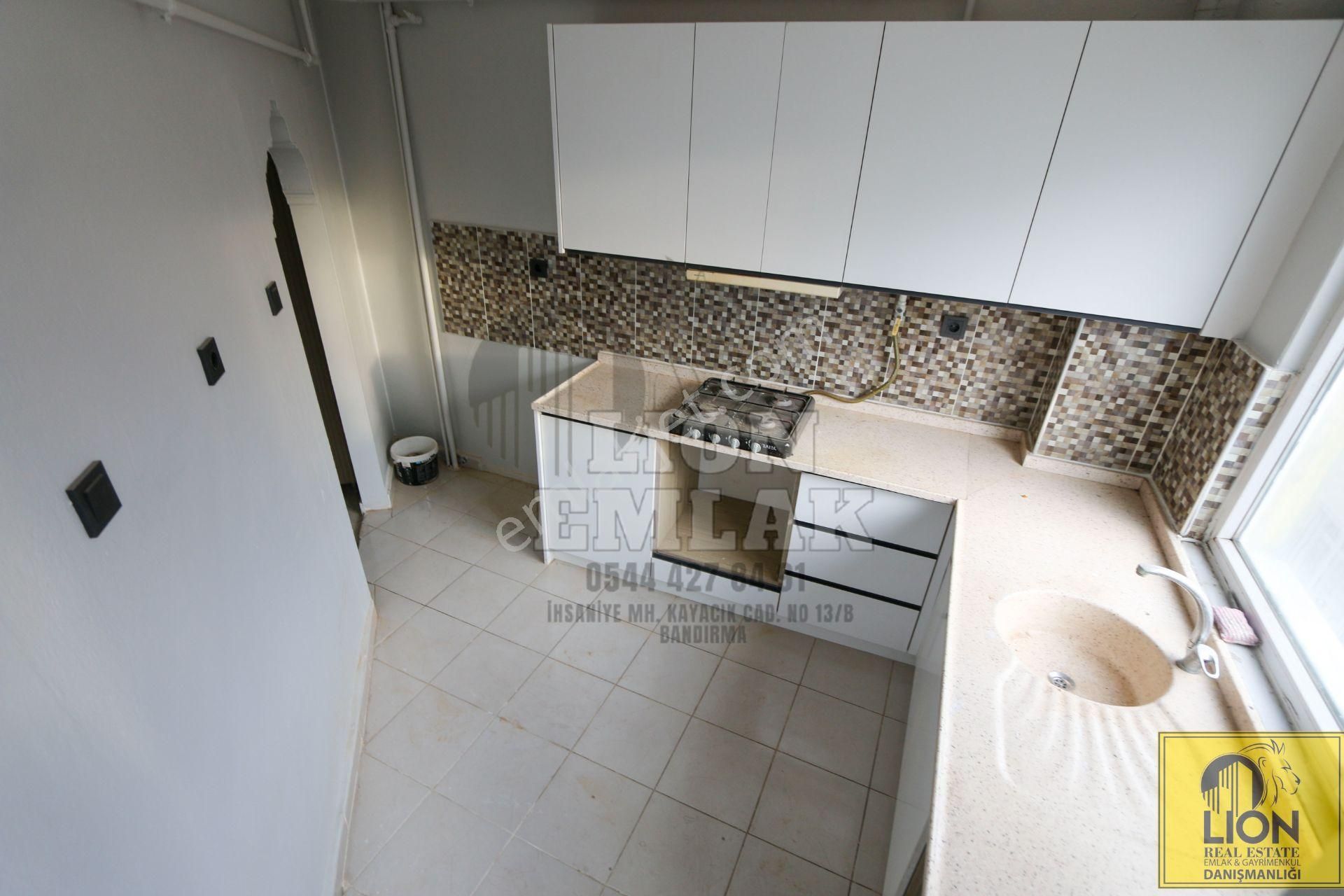 ⬛🟨 Lıon Emlak'tan 17 Eylül'de Masrfasız Arakat Kiralık 2+1 Daire🟨⬛ - Görsel 11