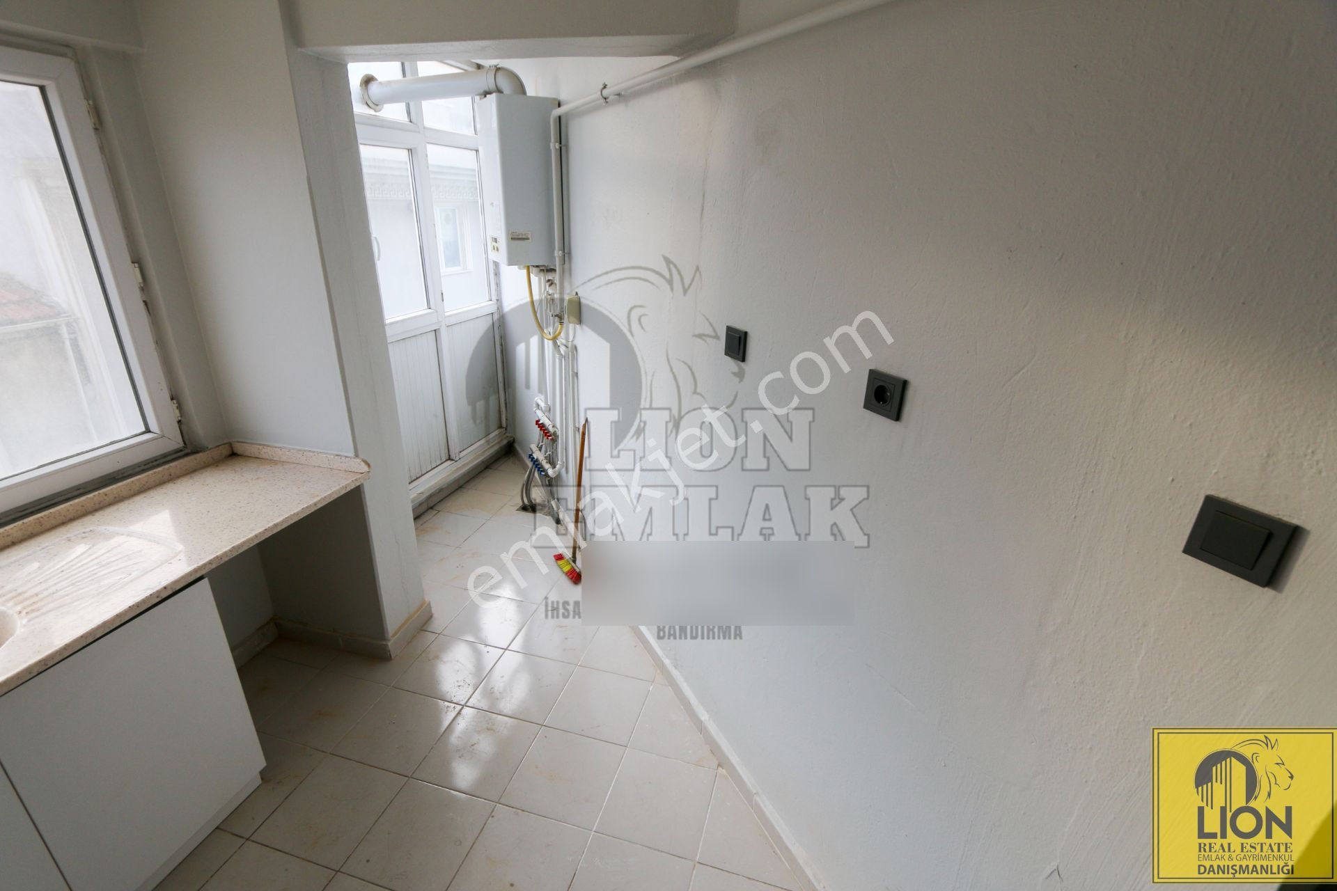 ⬛🟨 Lıon Emlak'tan 17 Eylül'de Masrfasız Arakat Kiralık 2+1 Daire🟨⬛ - Görsel 15