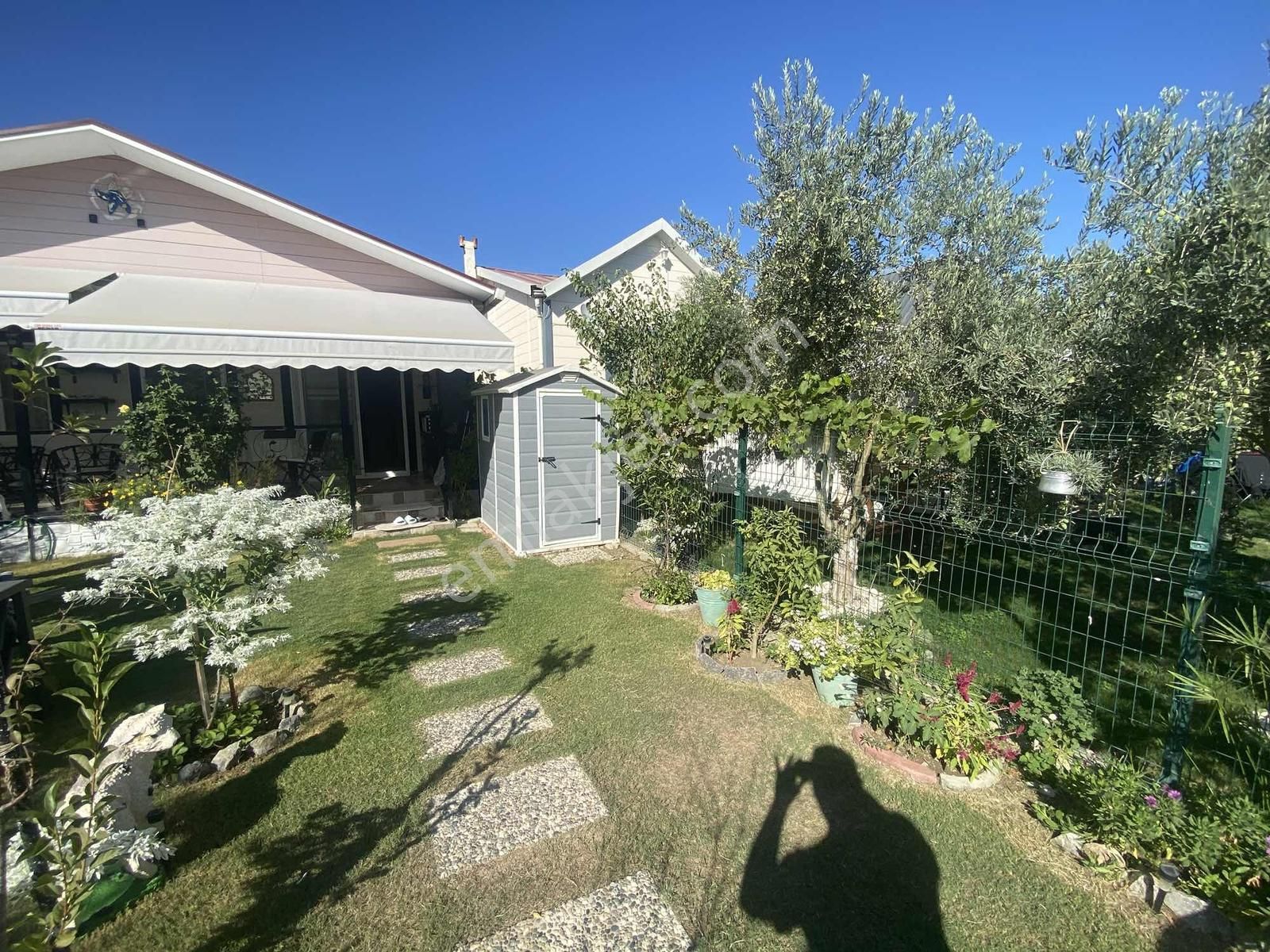 Sığacık Kale İçine Yürüme Mesafesinde Bahçeli 2+1 - Görsel 11