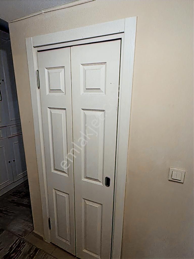 Marmaraya Komşu, Cadde Üstü, Asansörlü, Kiracılı, Ara Kat 2+1 - Görsel 10