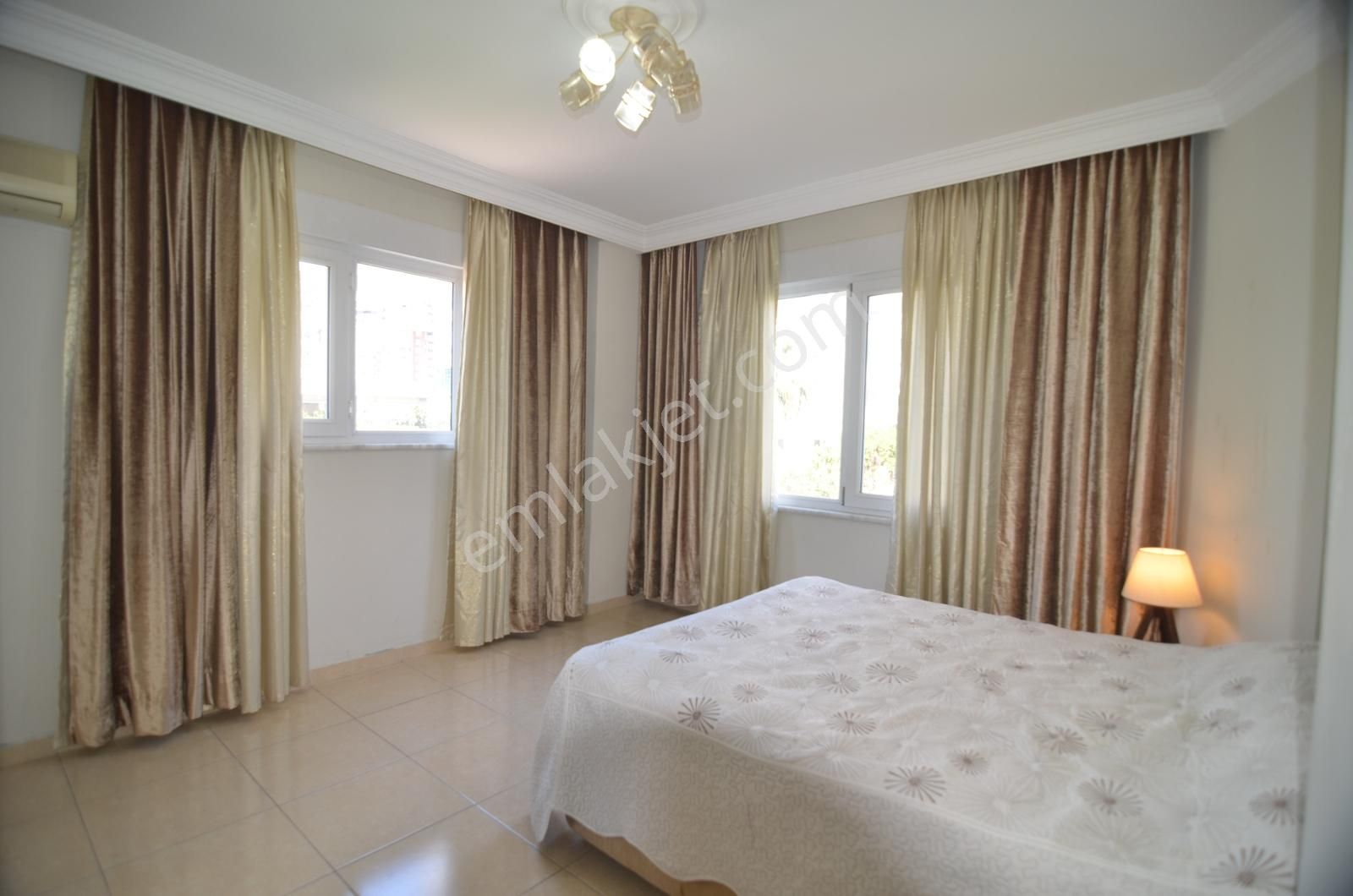 Alanya Cikcilli Mahallesi Site İçi Kiralık 1+1 Eşyalı Daire - Görsel 4