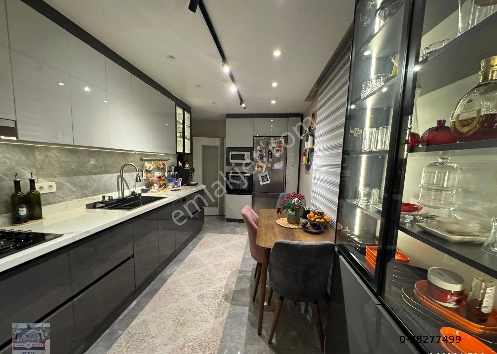 Cadde Üzerinde Asansörlü 3+1 Geniş M2'li Full+full 7 Yllık Daire - Görsel 10