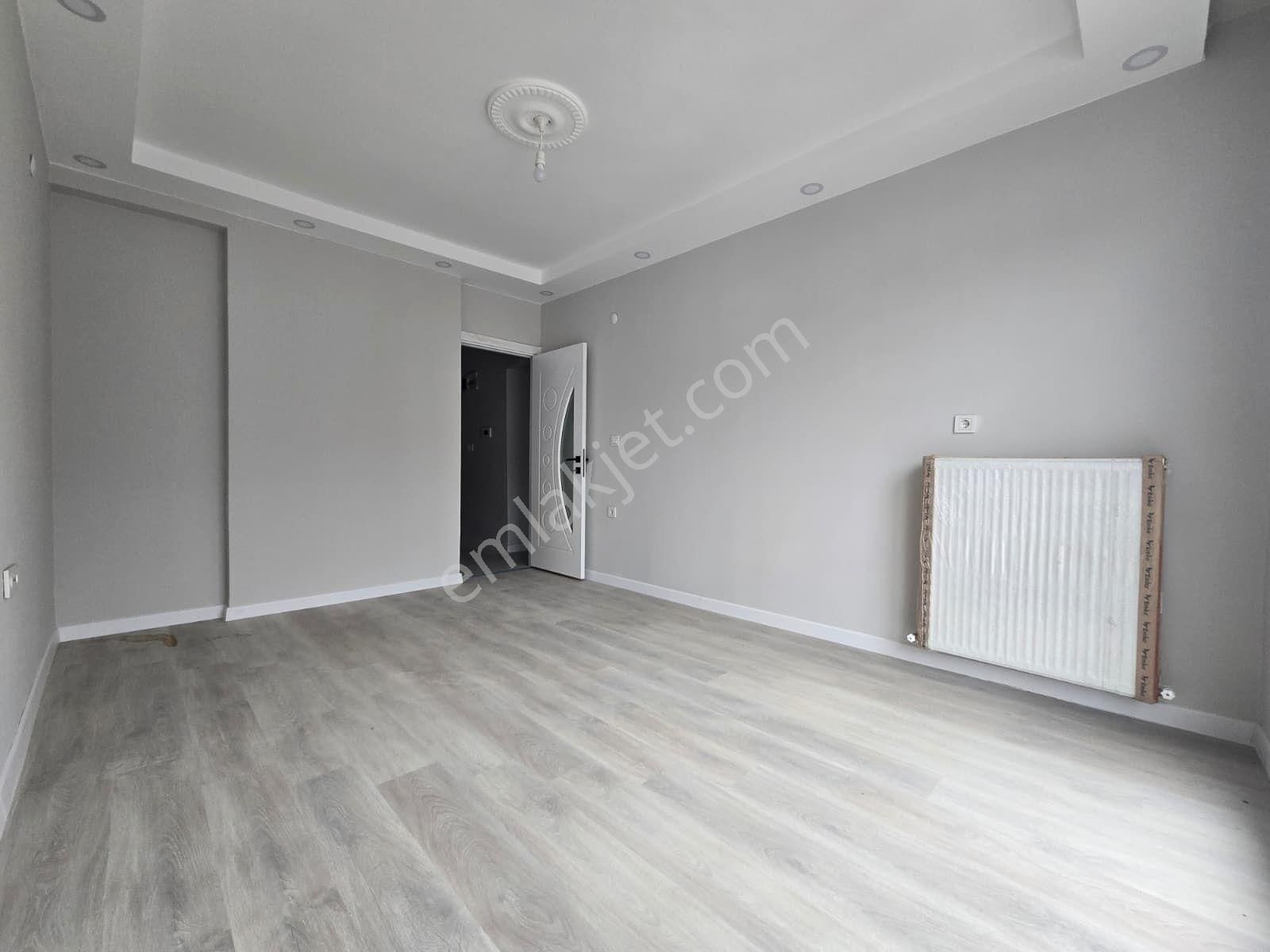 Mimar Emlak'dan Satılık 2+1 80m² Sıfır Yapı Lux 1.kat Güney C. - Görsel 3