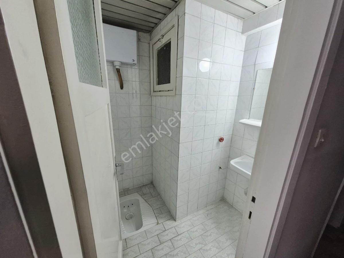 Karşıyaka Dedebaşı Mahallesinde, Ara Kat, Doğalgazlı 3+1 Daire - Görsel 18