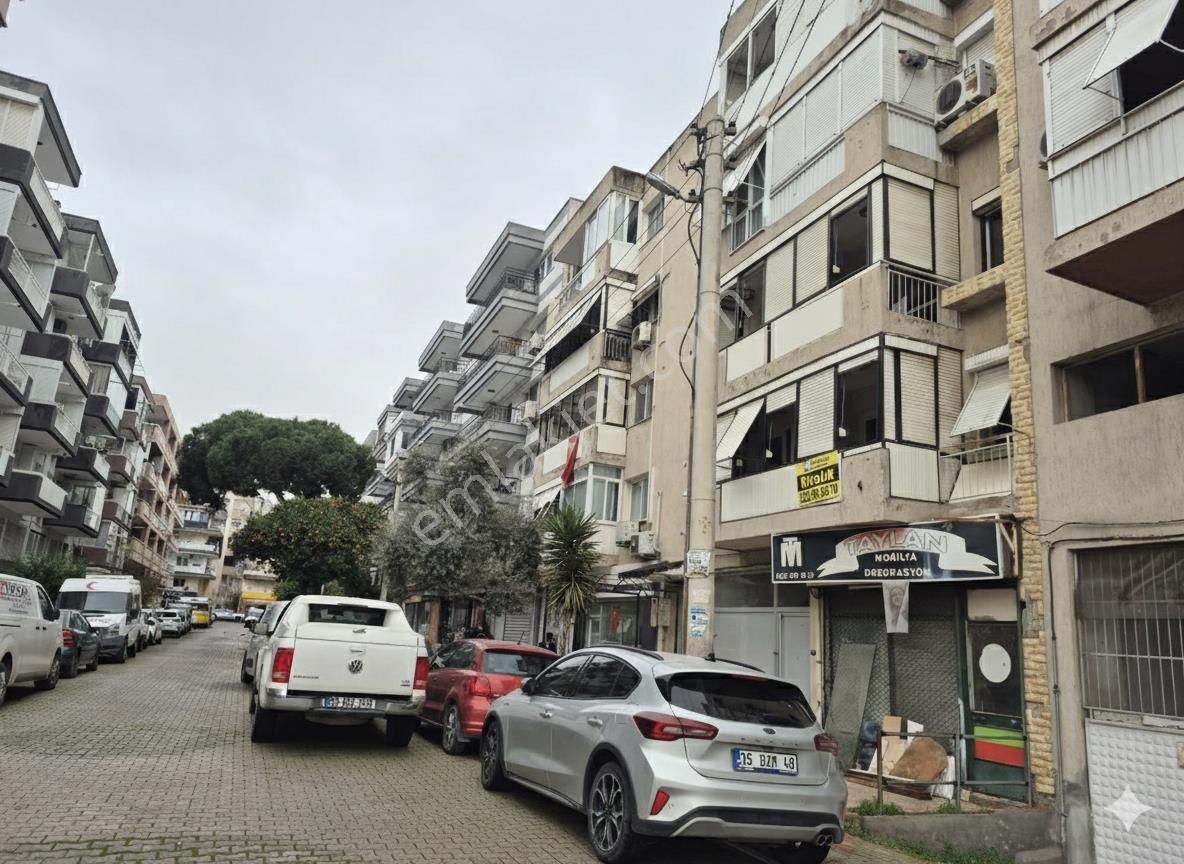 Karşıyaka Dedebaşı Mahallesinde, Ara Kat, Doğalgazlı 3+1 Daire - Görsel 20