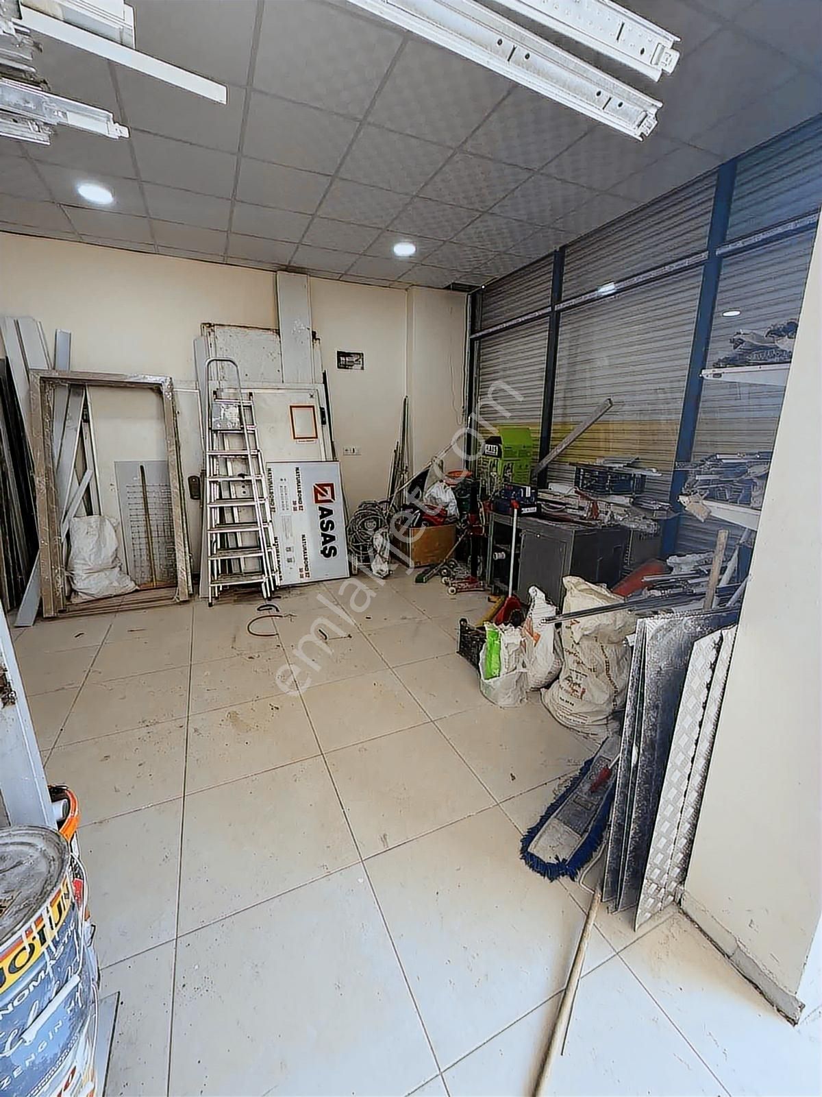 50 Lik Yolda En Güzel Konumda Satılık Dükkan Yatırımlık (acil) - Görsel 8