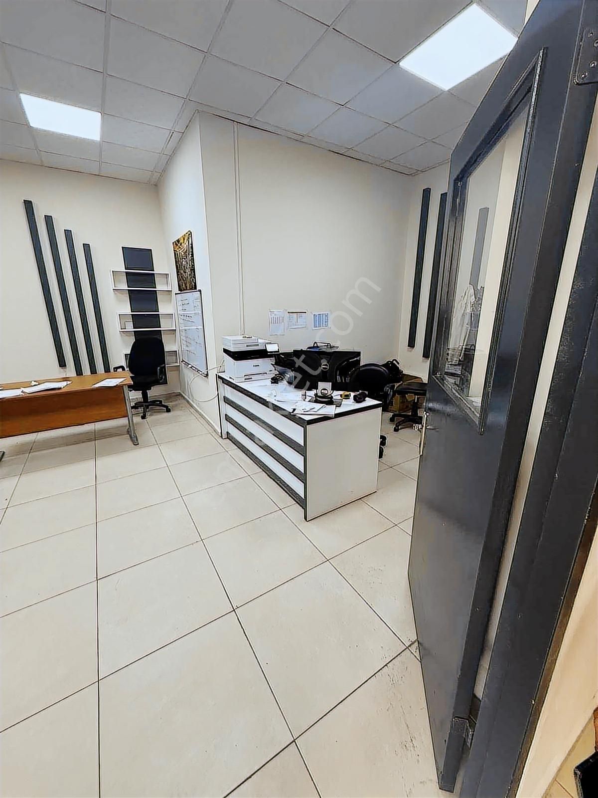 50 Lik Yolda En Güzel Konumda Satılık Dükkan Yatırımlık (acil) - Görsel 20