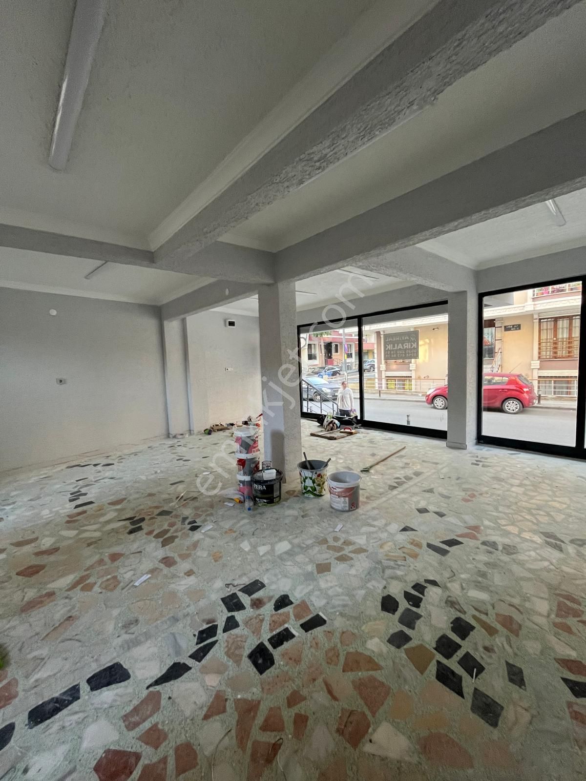Ay Real'den Cumhuriyet Mahallesinde Durak Önünde 42 M2 Kiralık Dükkan İşyeri Ofis - Görsel 11