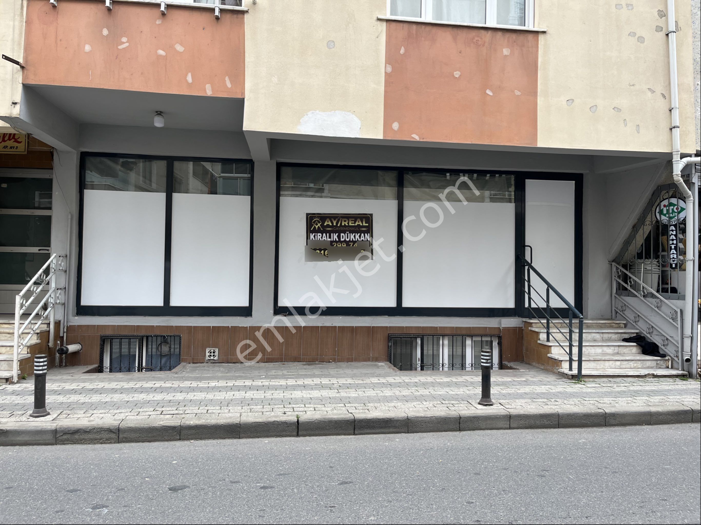 Ay Real'den Cumhuriyet Mahallesinde Durak Önünde 42 M2 Kiralık Dükkan İşyeri Ofis - Görsel 2