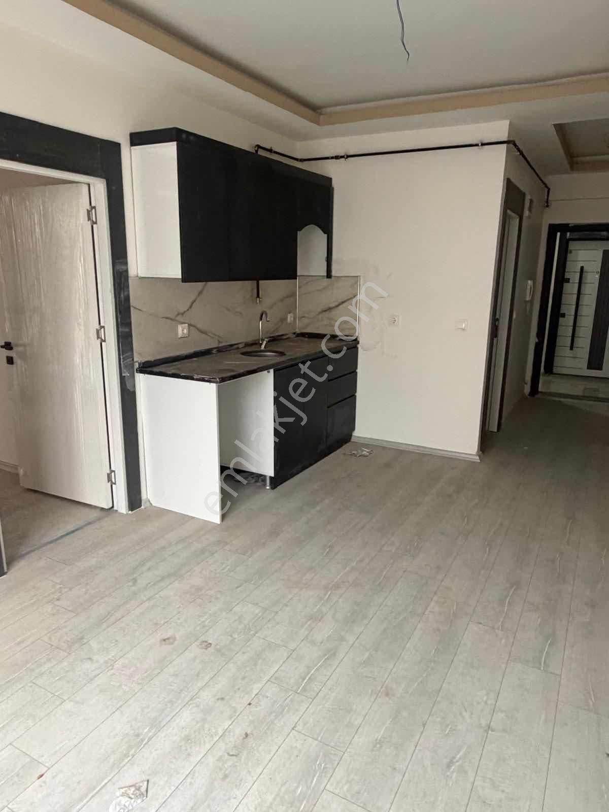 Salih Kaya Plaza 1+1 Kiralık Büro Cadde Cepheli - Görsel 4