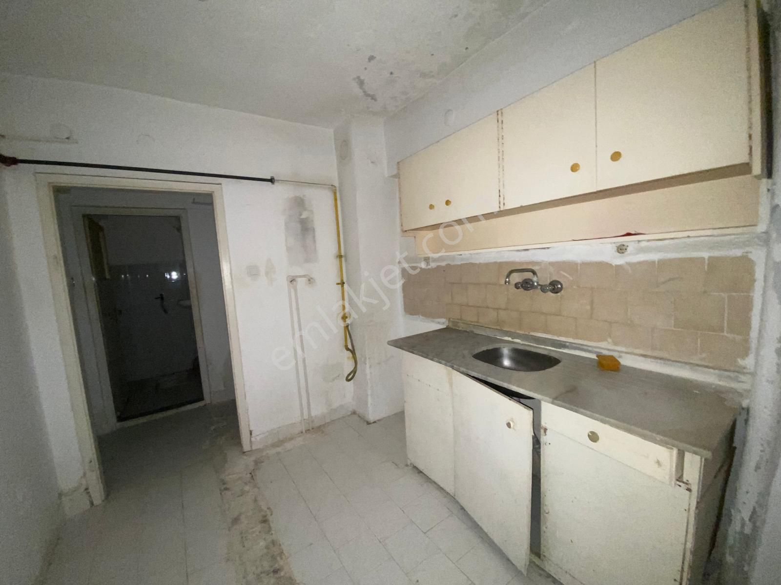 !!! Bu Fiyata Daire Kalmadı !!! Koza Emlak'tan Mareşal Çakmak Mahalesinde 2+1 Bağımsız Daireee - Görsel 4