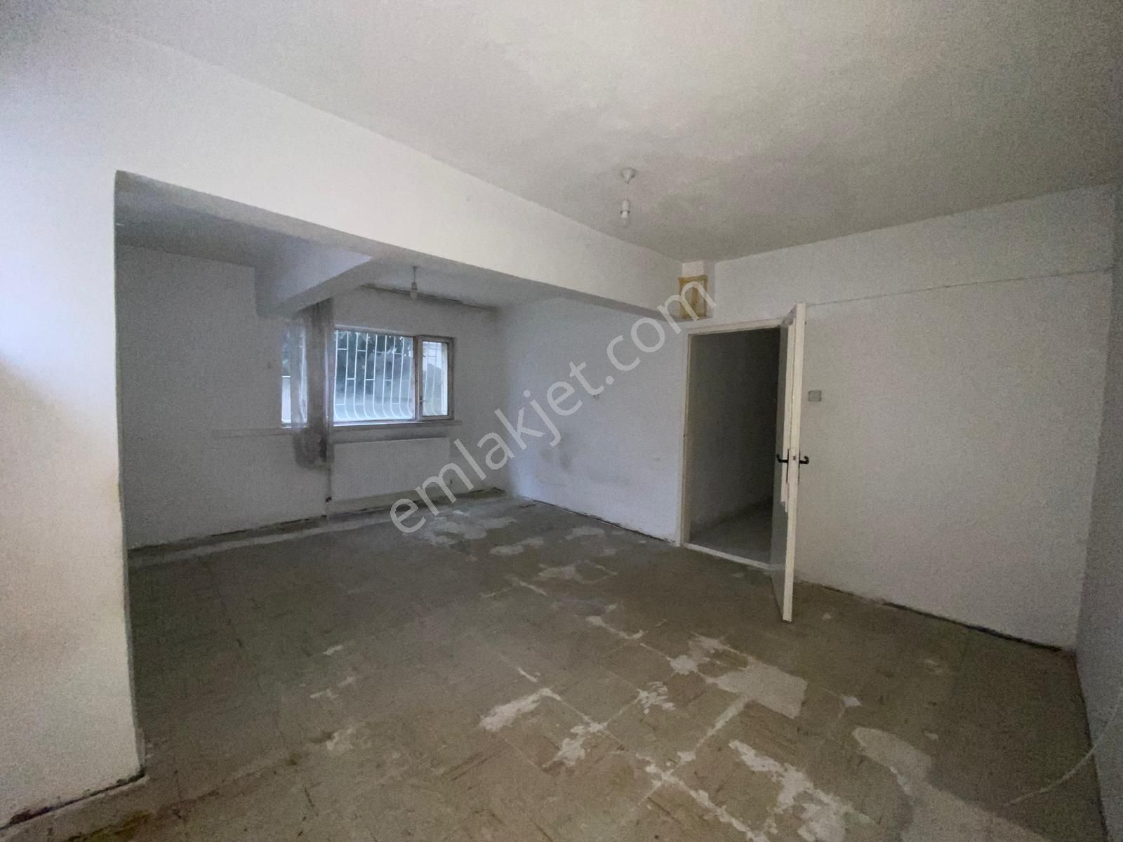 !!! Bu Fiyata Daire Kalmadı !!! Koza Emlak'tan Mareşal Çakmak Mahalesinde 2+1 Bağımsız Daireee - Görsel 12