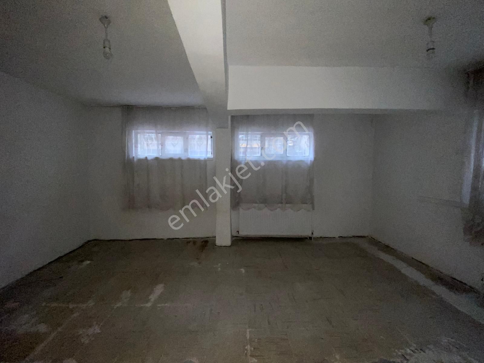 !!! Bu Fiyata Daire Kalmadı !!! Koza Emlak'tan Mareşal Çakmak Mahalesinde 2+1 Bağımsız Daireee - Görsel 7