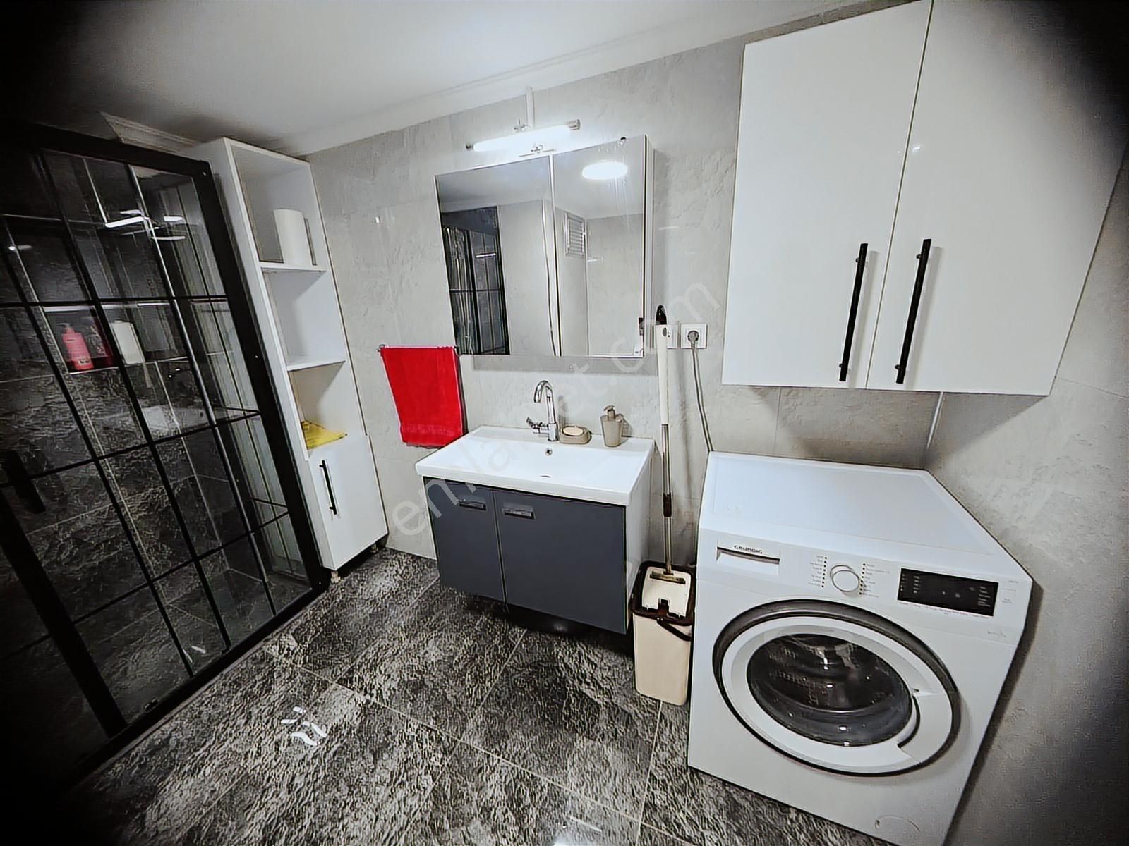 Göztepe Metro Yakını Doğalgazlı Eşyalı 3+1 Çok Bakımlı Arakat - Görsel 12