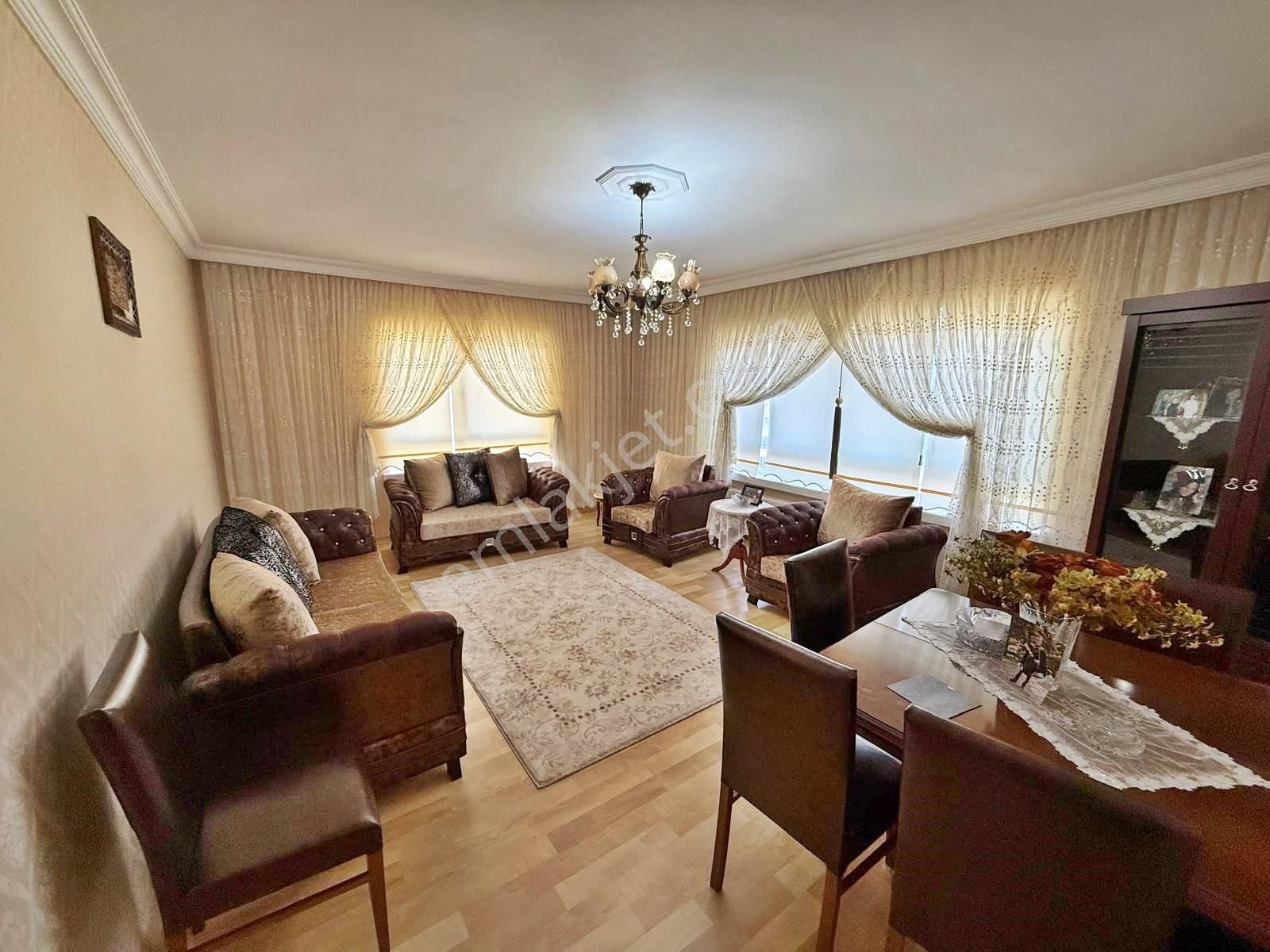 Pamuklar'da 5. Kat'ta 3+1 Kaçmaz Fırsat Satılık Daire - Görsel 18