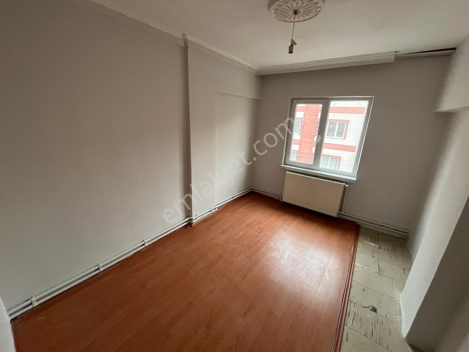 Es-as'tan Sincan İstasyon Mah De 3+1 Merkezi Lokasyonda Ara Katta Yapılı Daire - Görsel 17