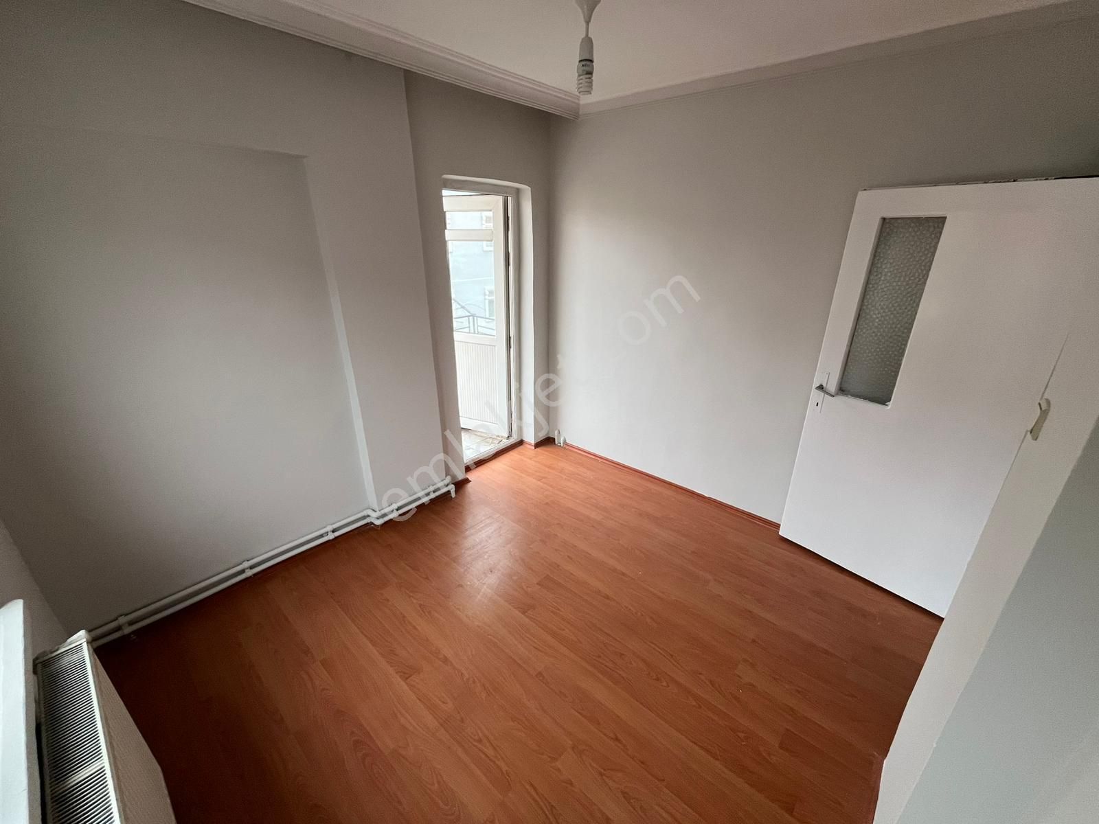 Es-as'tan Sincan İstasyon Mah De 3+1 Merkezi Lokasyonda Ara Katta Yapılı Daire - Görsel 9