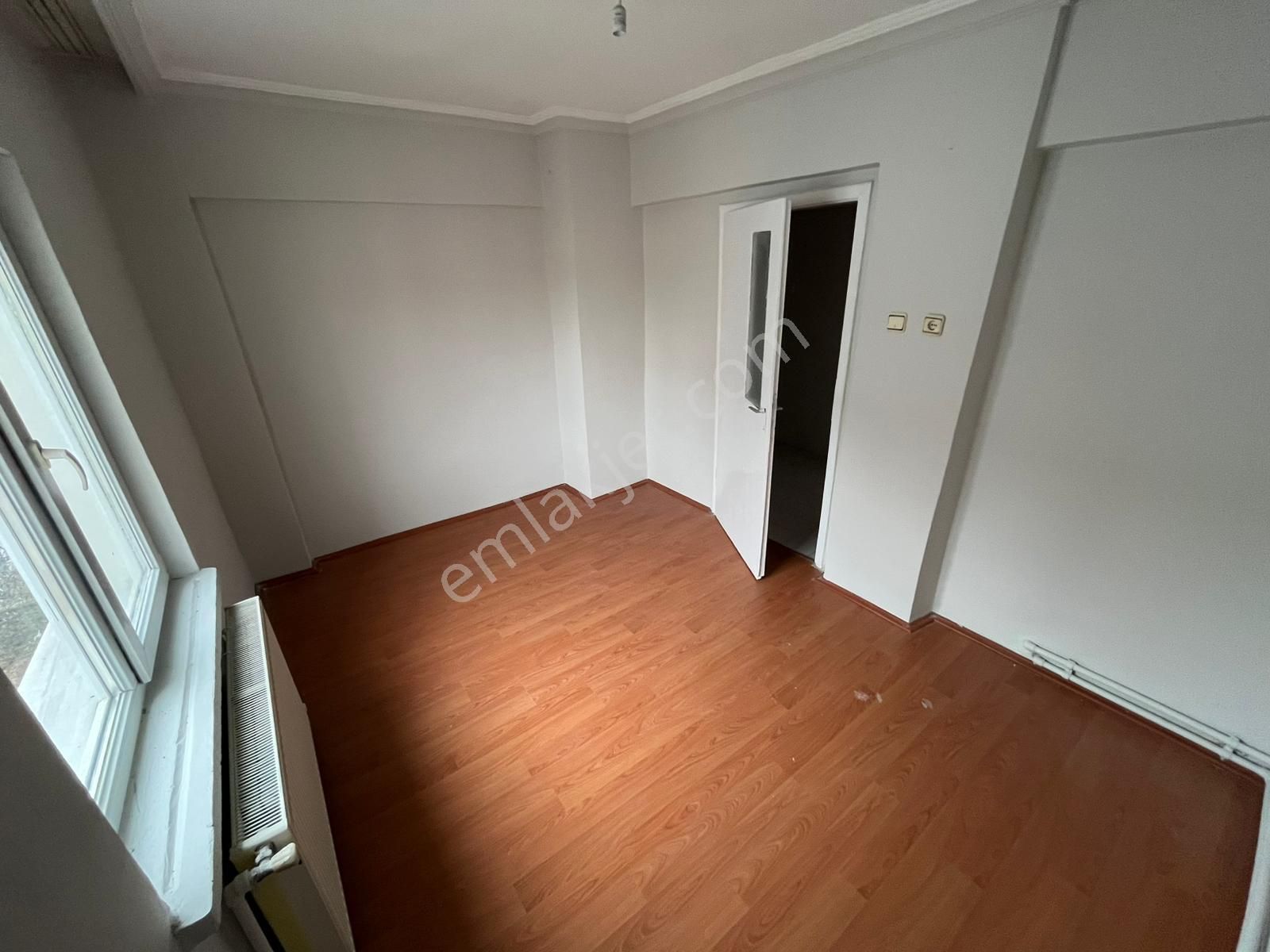 Es-as'tan Sincan İstasyon Mah De 3+1 Merkezi Lokasyonda Ara Katta Yapılı Daire - Görsel 6