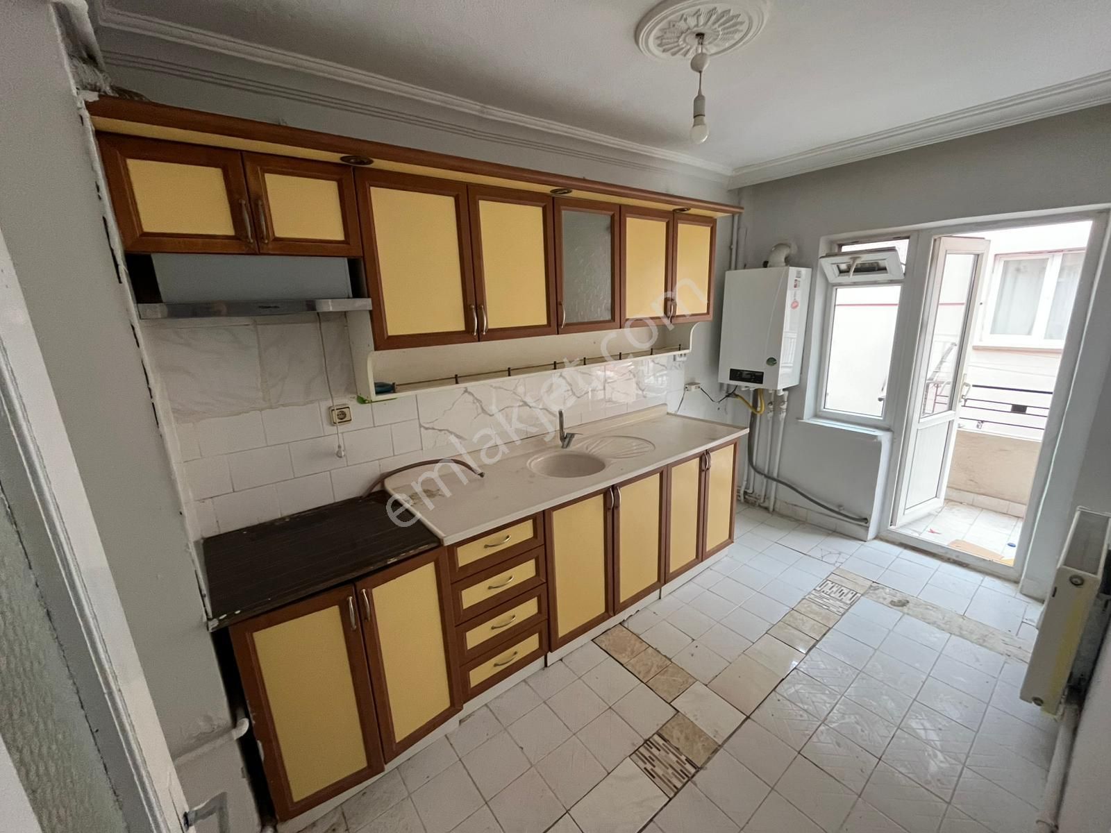 Es-as'tan Sincan İstasyon Mah De 3+1 Merkezi Lokasyonda Ara Katta Yapılı Daire - Görsel 3