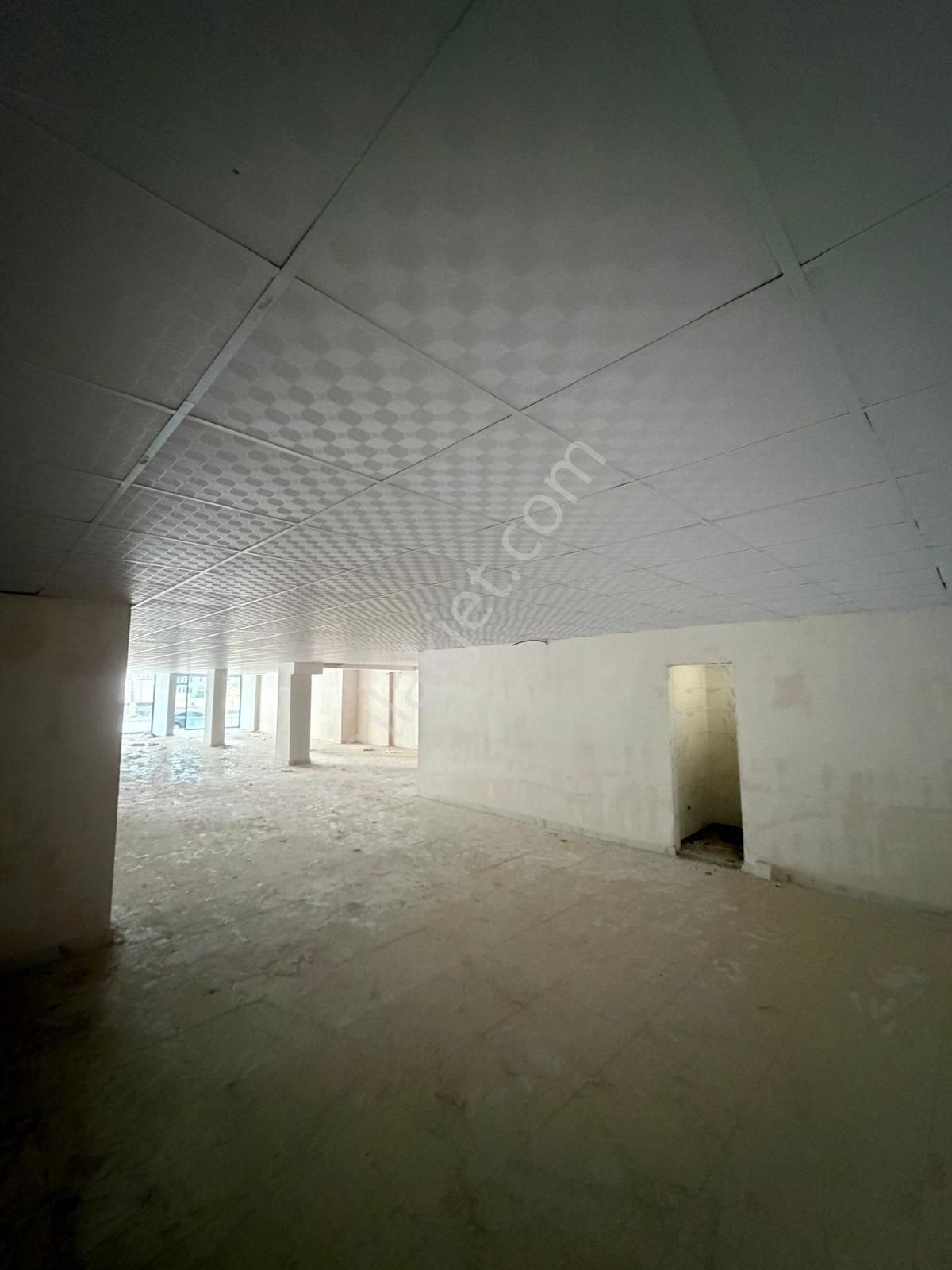 Teknokent'te Geniş Cepheli Yatırımlık Satılık Dükkan - Görsel 4