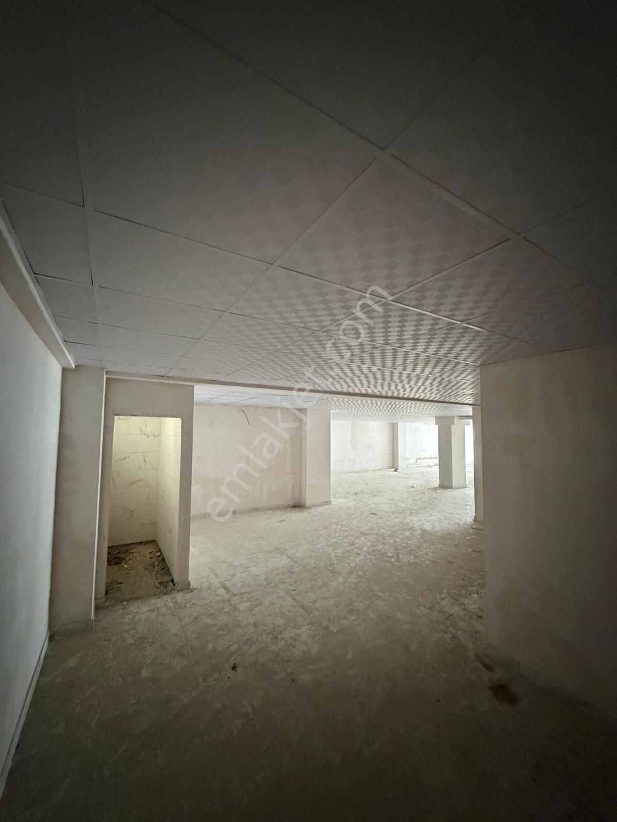 Teknokent'te Geniş Cepheli Yatırımlık Satılık Dükkan - Görsel 2