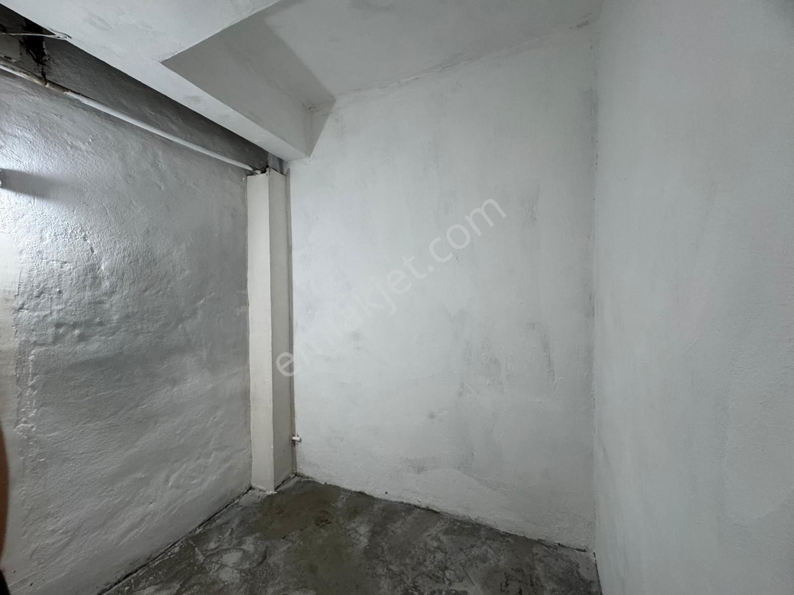 Altın Emlak Giresun'dan Debboyda 8 M2 Kiralık Depo - Görsel 4