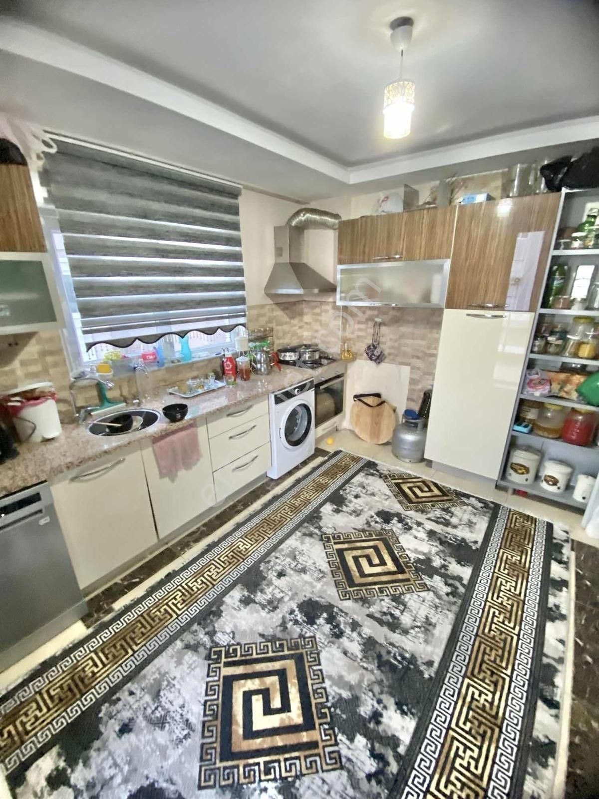 Kızılarıkta 2+1 Ebeveyn Banyolu Ayrı Mutfak Asansörlü Arakat - Görsel 12