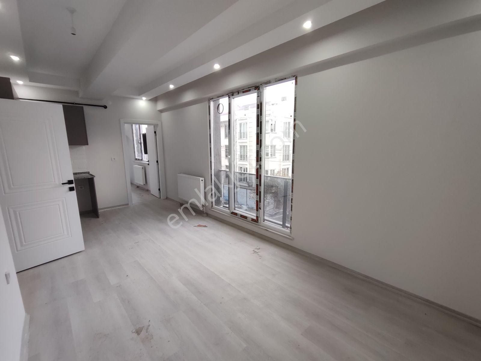 Sınırsız Kredi Cumhuriyet Parkı Dibinde Arakat Koridorlu Lüks1+1 - Görsel 2