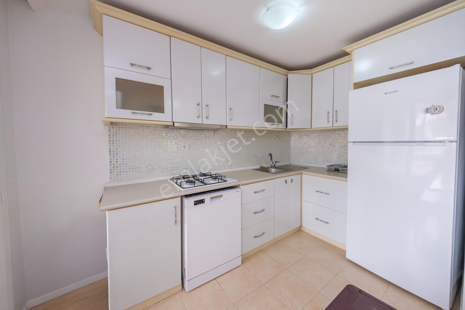 Foça Fotaş Tatil Köyü'nde Bahçeli Satılık 1+1 Daire - Görsel 29