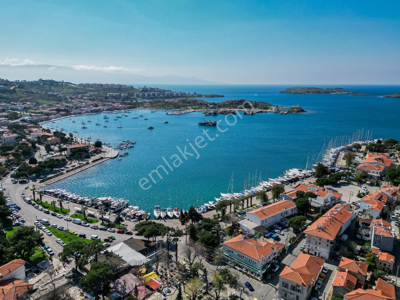 Foça Fotaş Tatil Köyü'nde Bahçeli Satılık 1+1 Daire - Görsel 16
