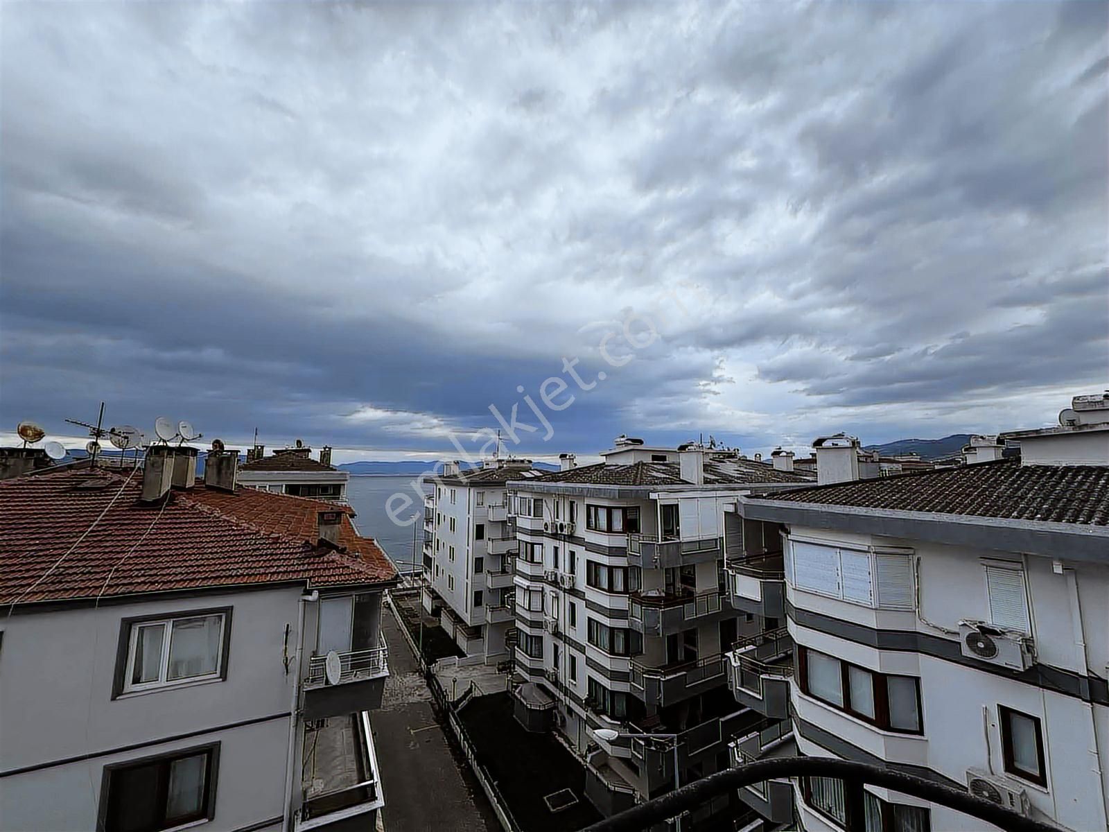Koçak'tan Güzelyalı Sahilde Kiralık Daire - Görsel 29