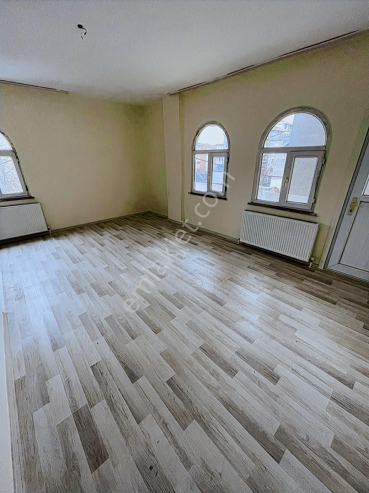 Koru Emlak'tan 2+1 Kiralık İçi Yenilenmiş Geniş Ferah Daire - Görsel 34