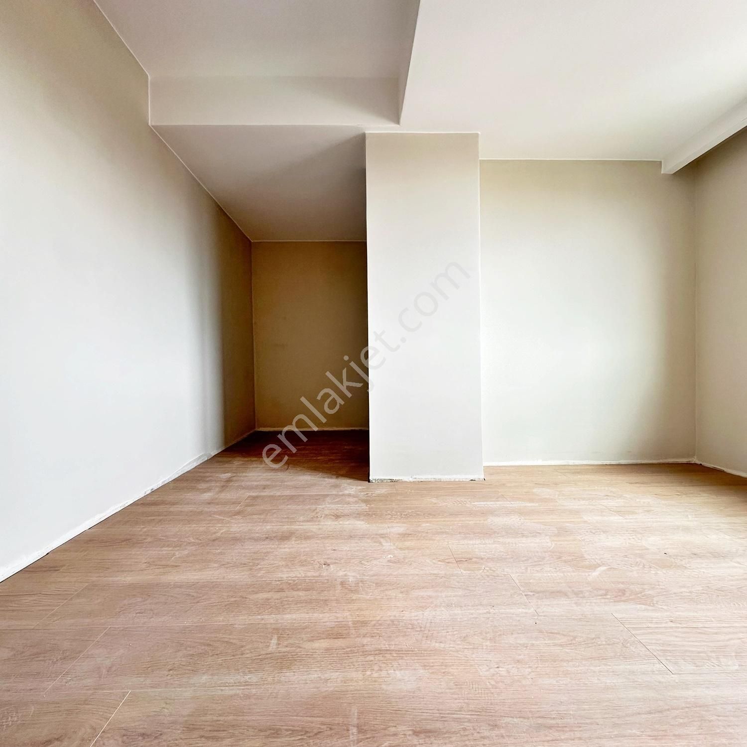 Çekmeköy Yapı Gayrimenkul'den Full Orman Manzaralı 2+1 Ara Kat ! - Görsel 22