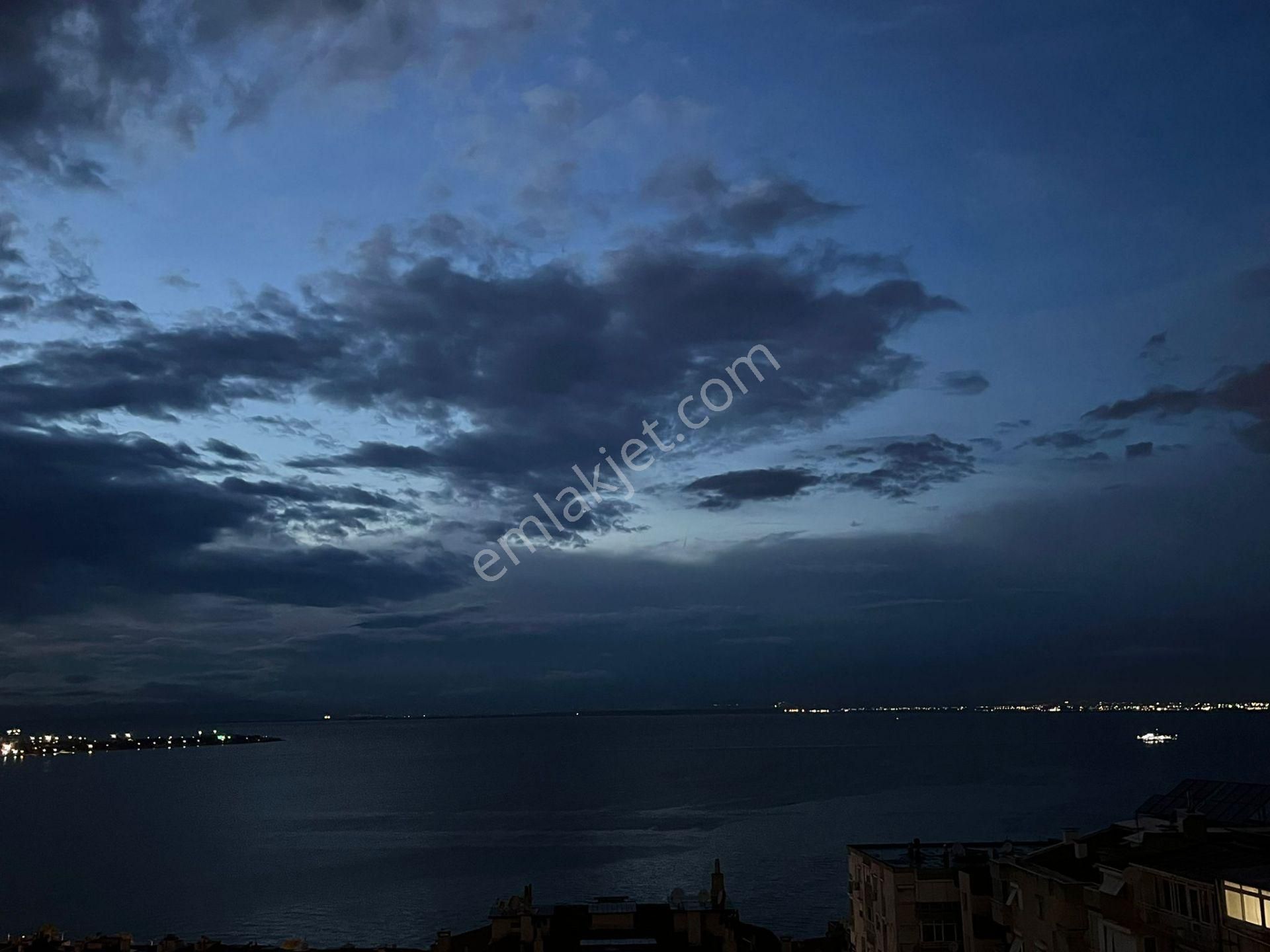 Asil'den Hakimevlerinde 3+1 Net 150 M2 3 Cepheli Deniz Manzaralı - Görsel 2