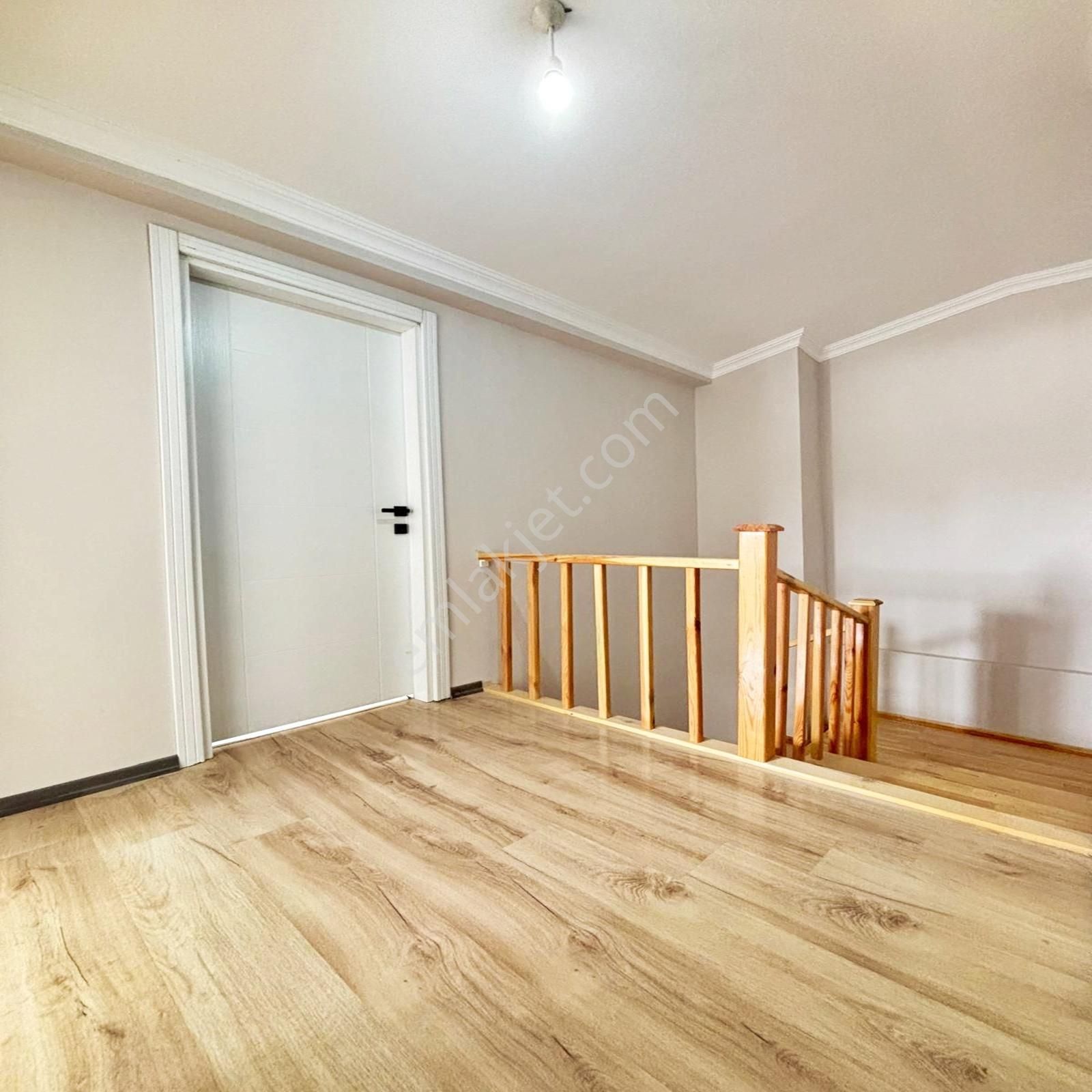 Çekmeköy Yapı Gayrimenkul'den Merkezi Lokasyon 3+1 Üst Dubleks - Görsel 29