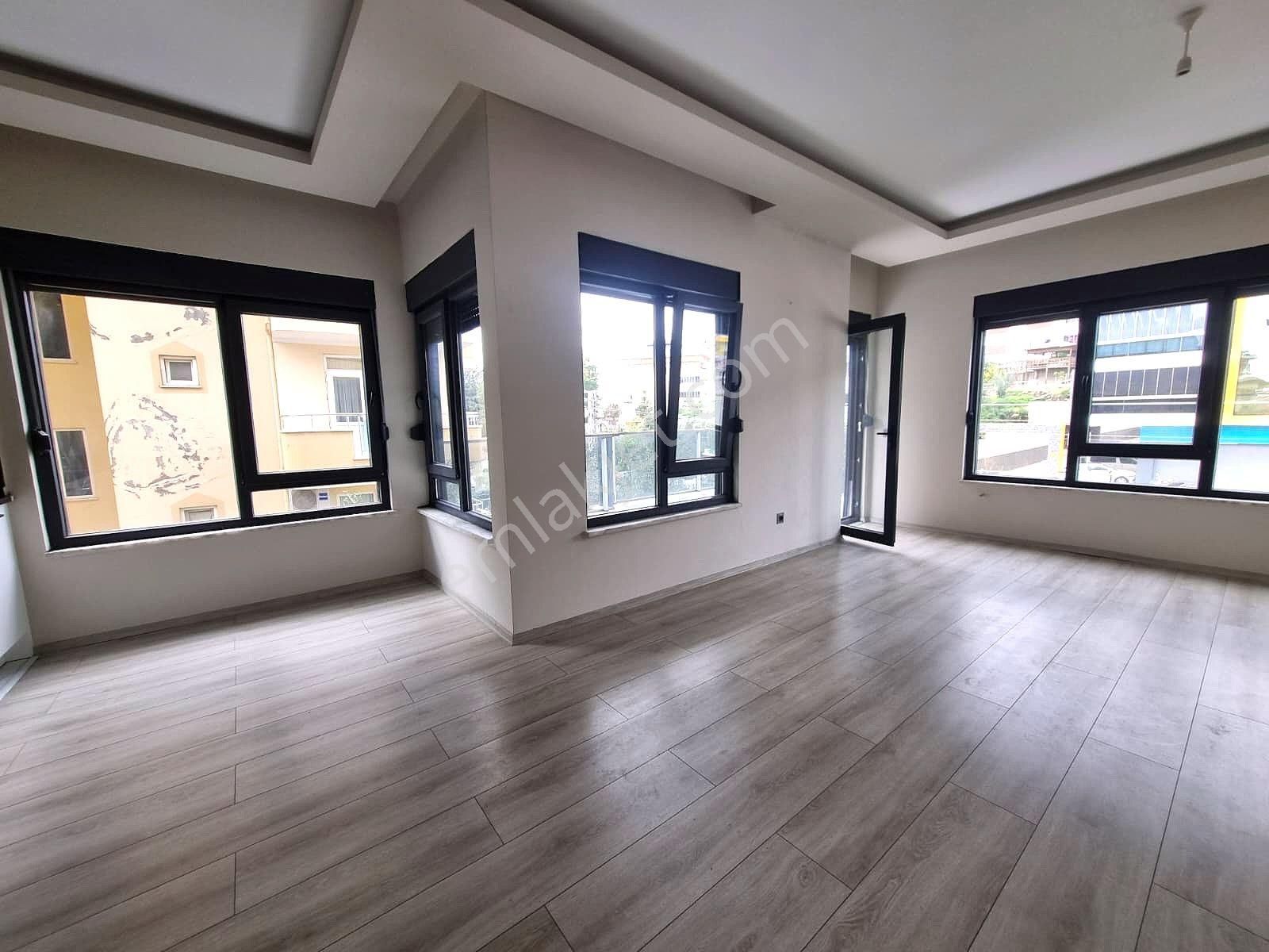 Fığla Mahallesi’nde Geniş 1+1 Kiralık Daire