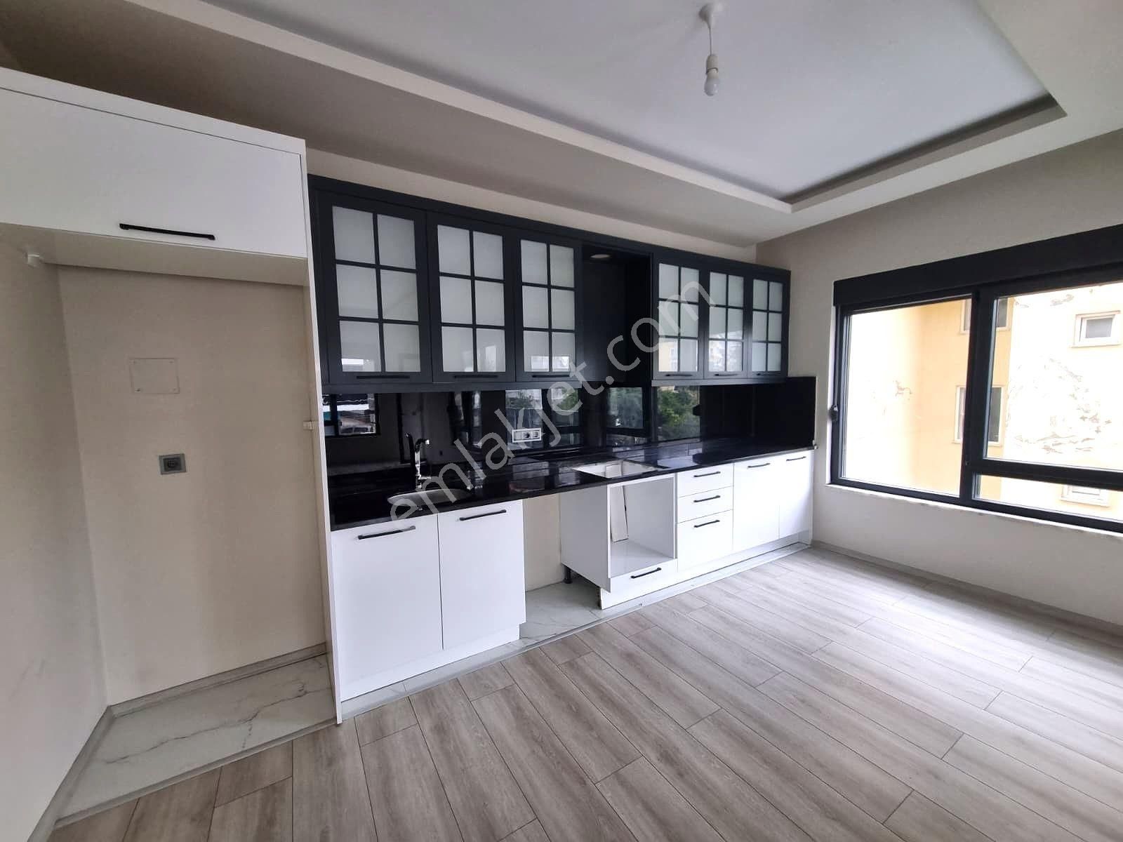 Fığla Mahallesi’nde Geniş 1+1 Kiralık Daire - Görsel 4