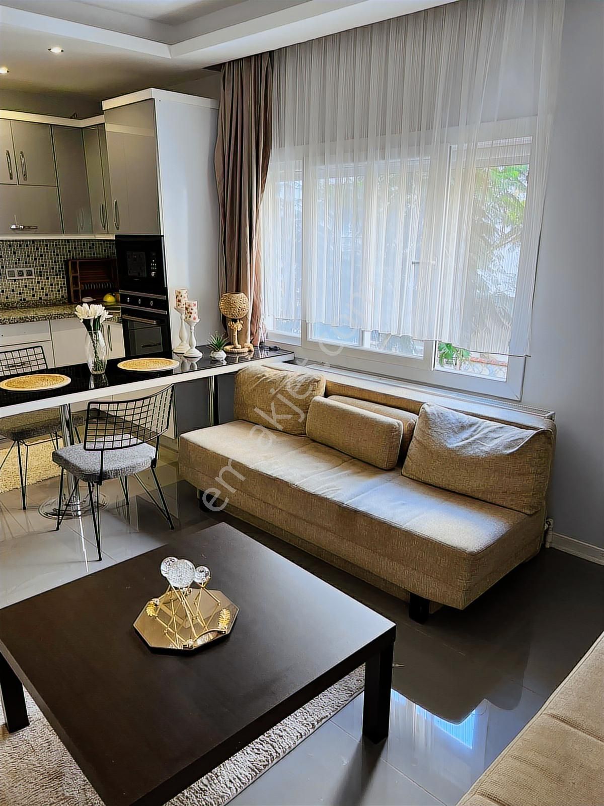 Narlıdere Mithatpaşa Cadde Üzeri Lüks 3+1 Satılık Daire - Görsel 4