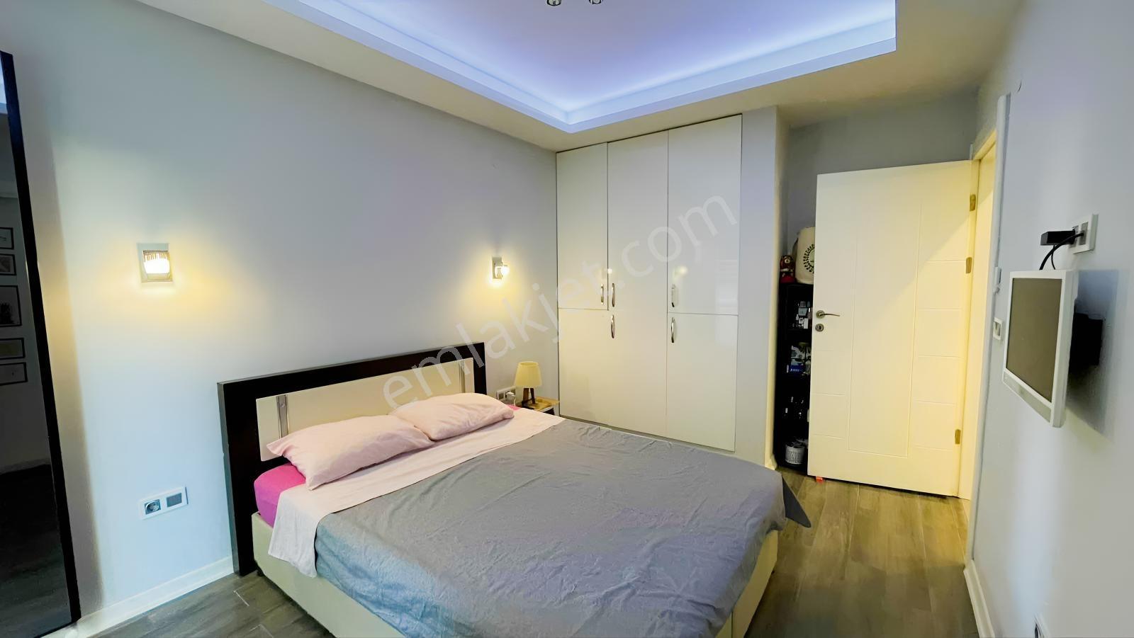 Narlıdere Mithatpaşa Cadde Üzeri Lüks 3+1 Satılık Daire - Görsel 14