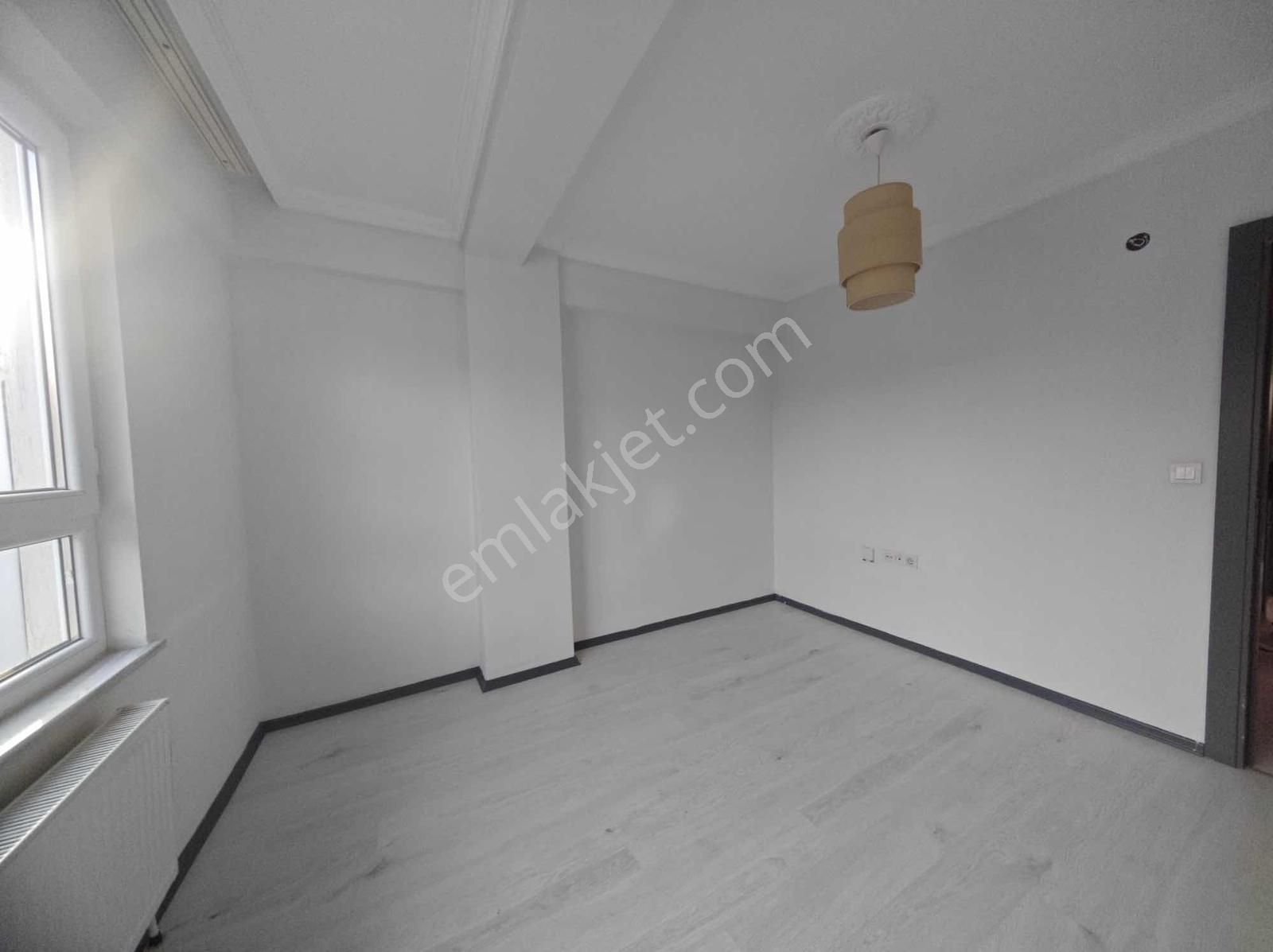 Sütlüce Mh İçem Kapısı Yanı Balkonlu Asansörlü Kiralık 2+0 Daire - Görsel 8