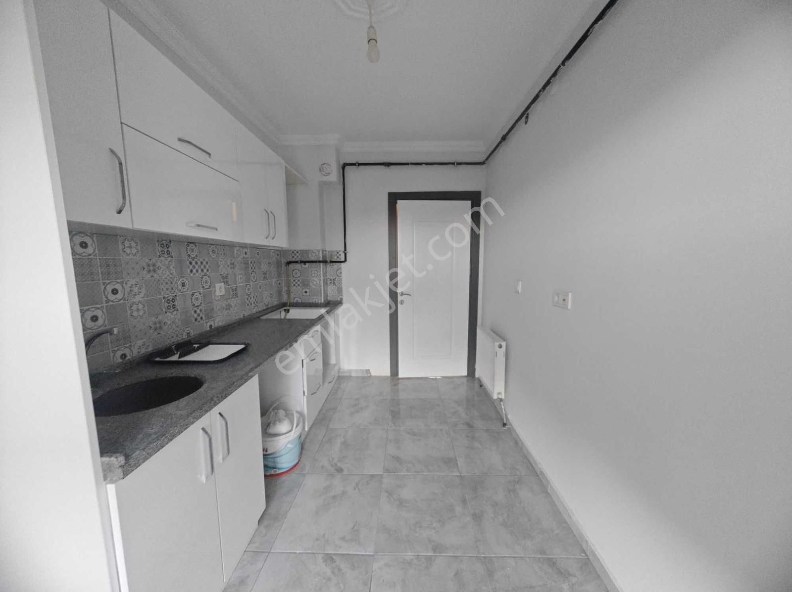 Sütlüce Mh İçem Kapısı Yanı Balkonlu Asansörlü Kiralık 2+0 Daire - Görsel 12